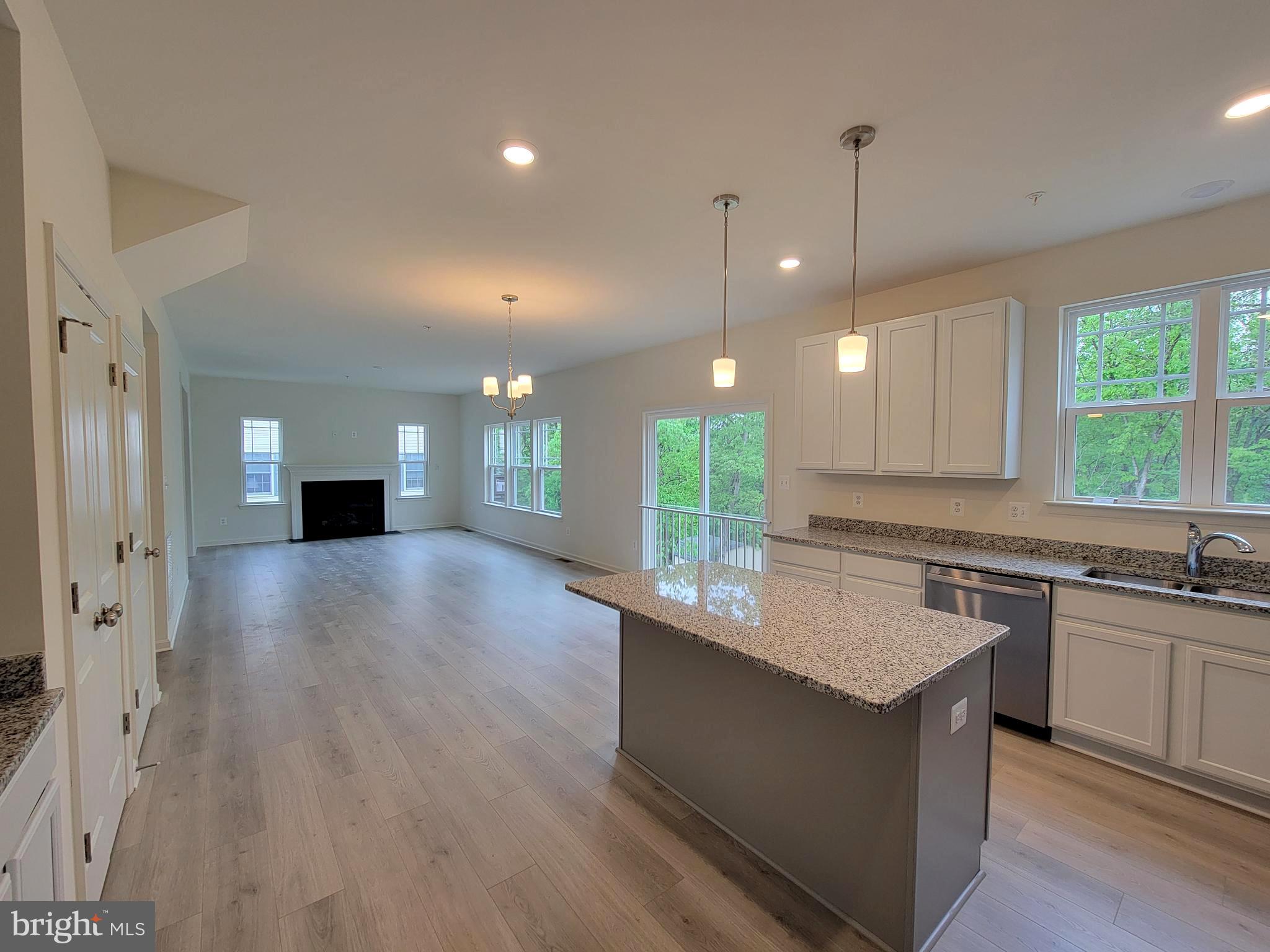 10011 CARRINGTON COURT