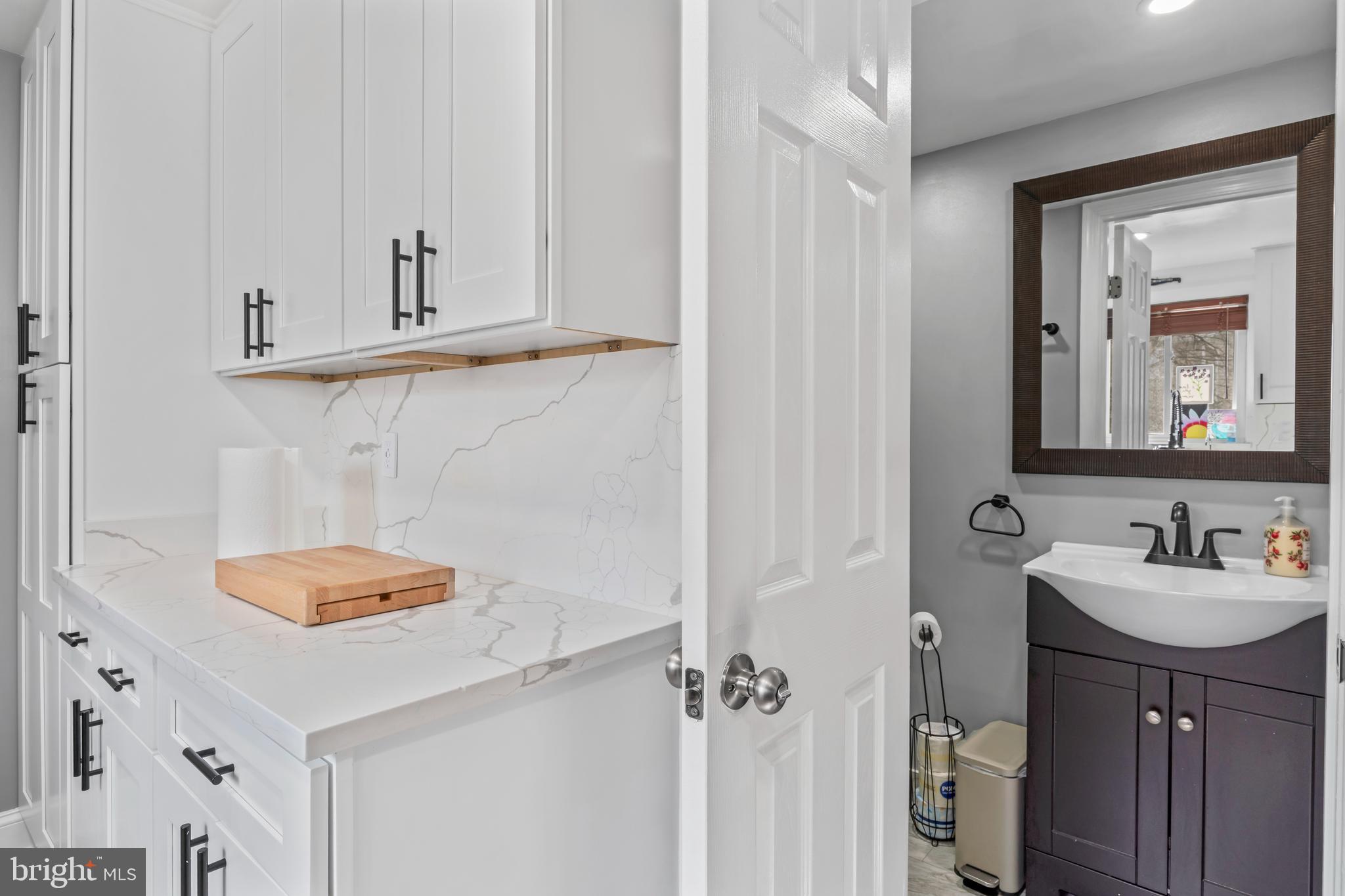 AMBER MEADOWS - Residential