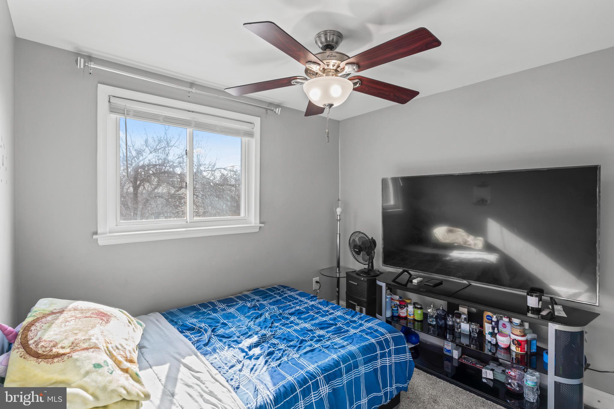 AMBER MEADOWS - Residential