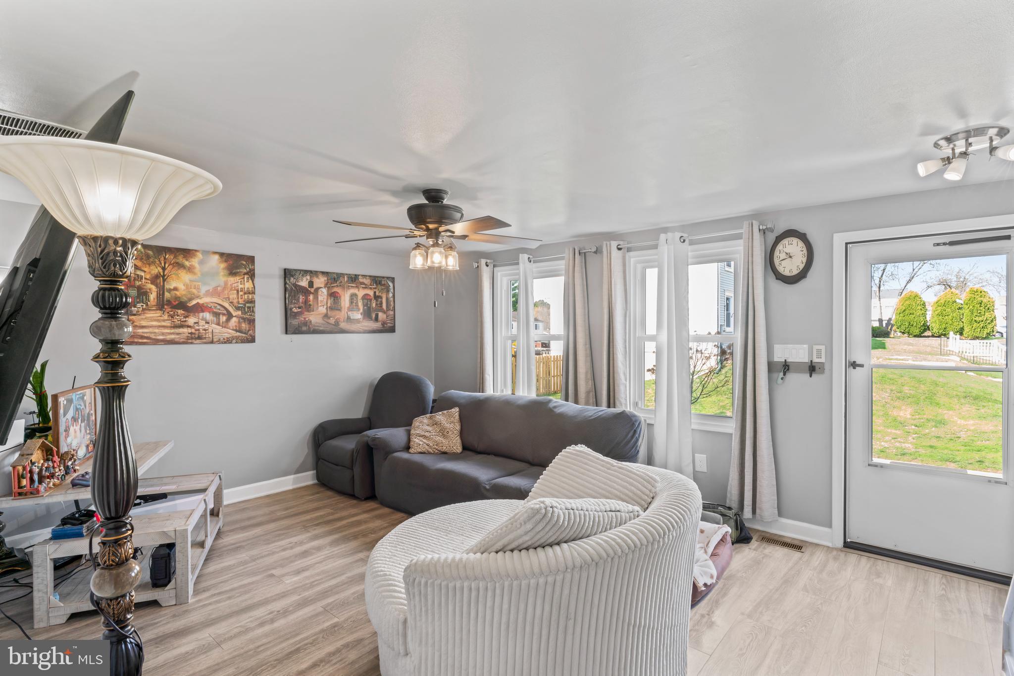 AMBER MEADOWS - Residential