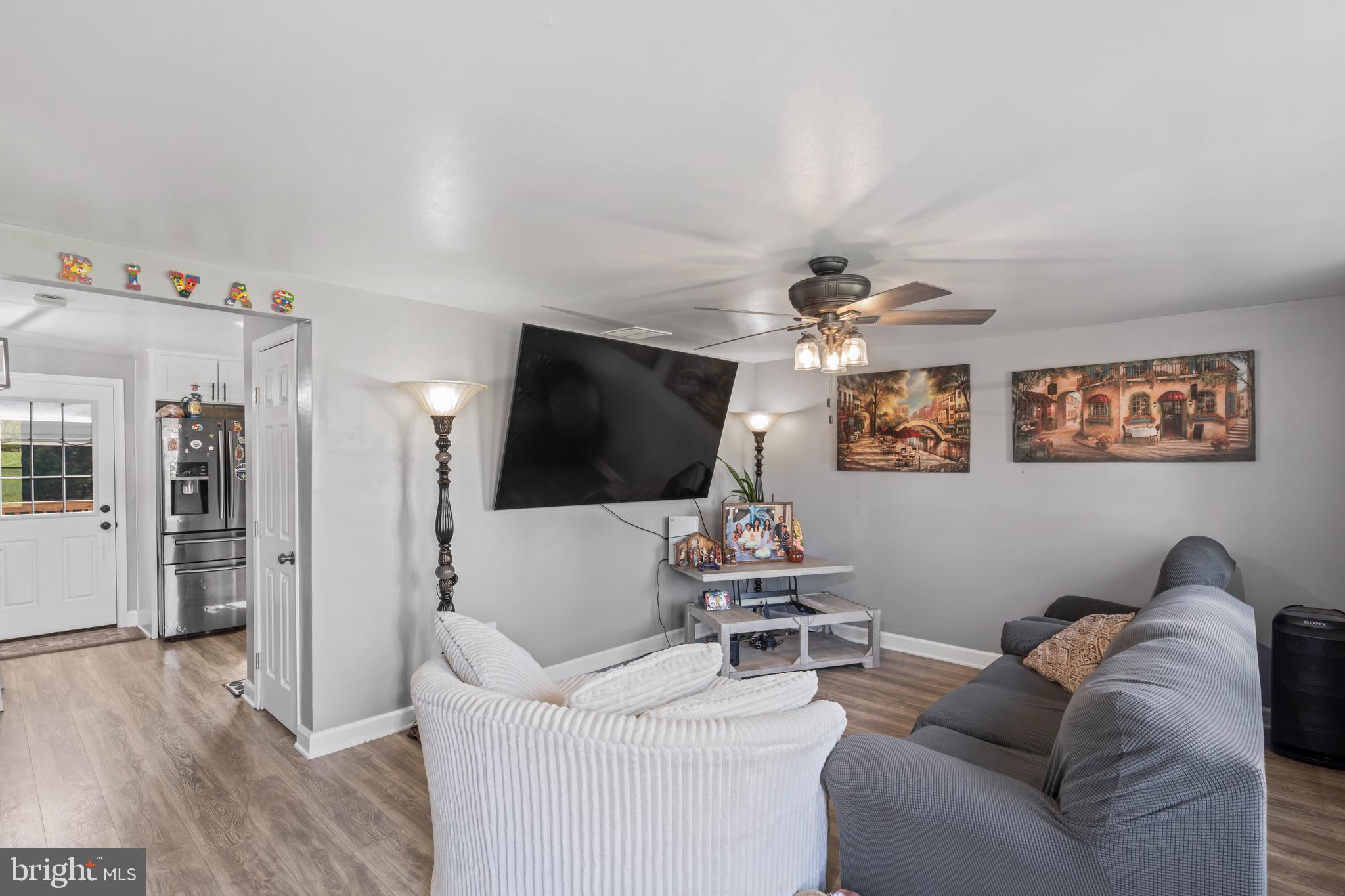 AMBER MEADOWS - Residential