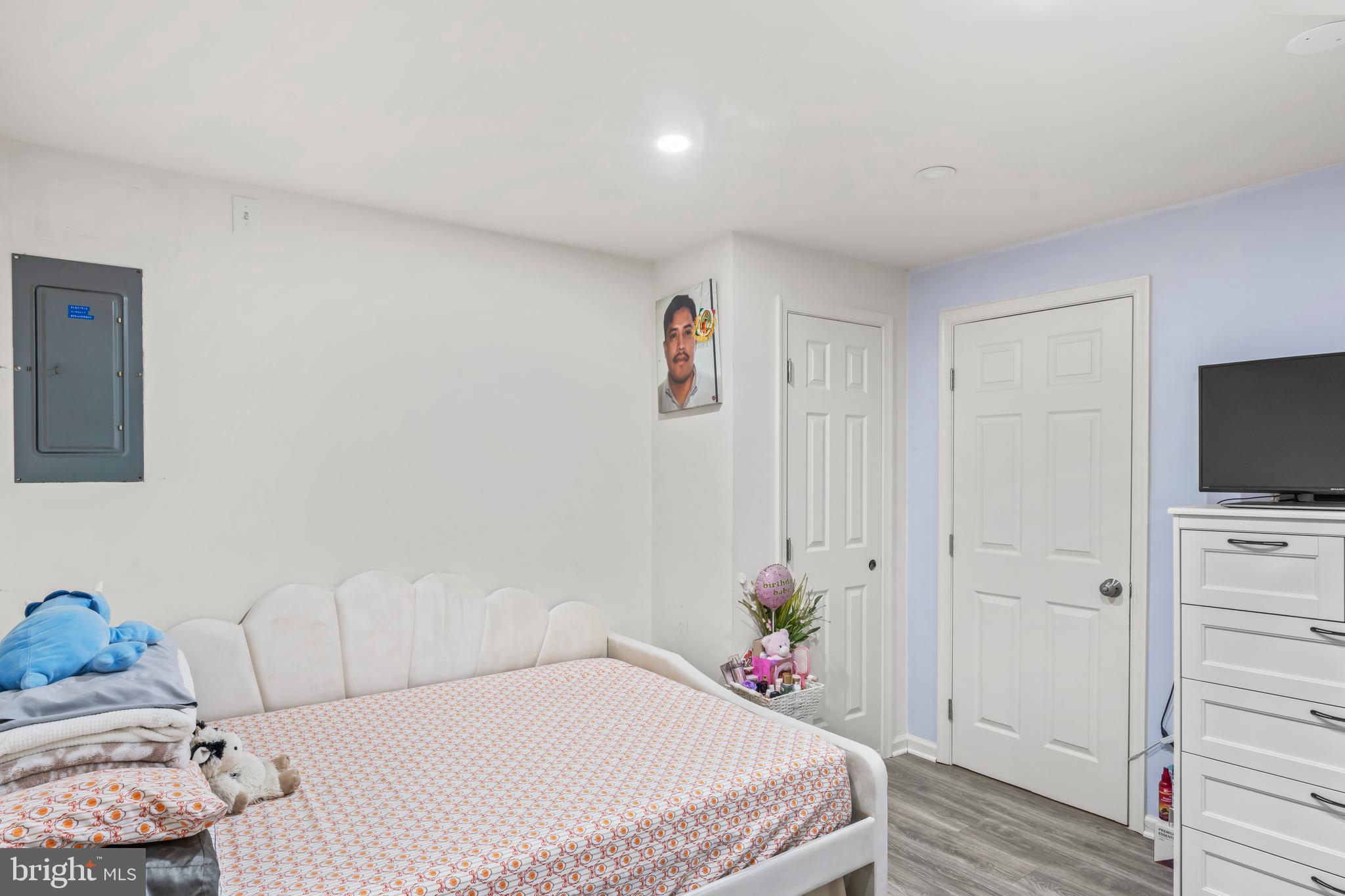 AMBER MEADOWS - Residential