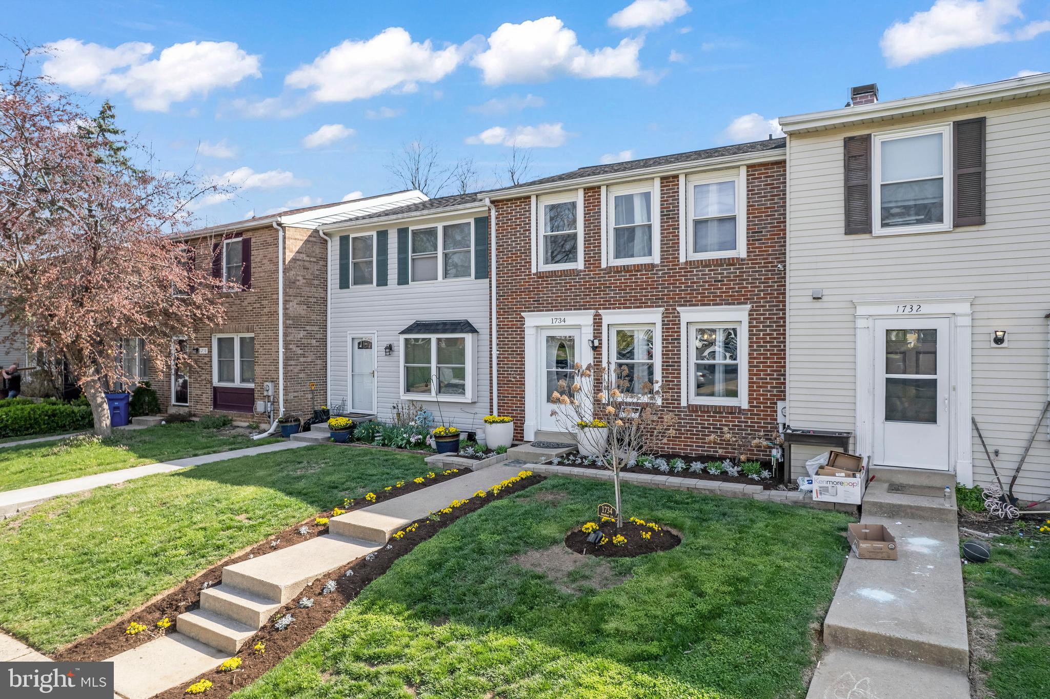 AMBER MEADOWS - Residential