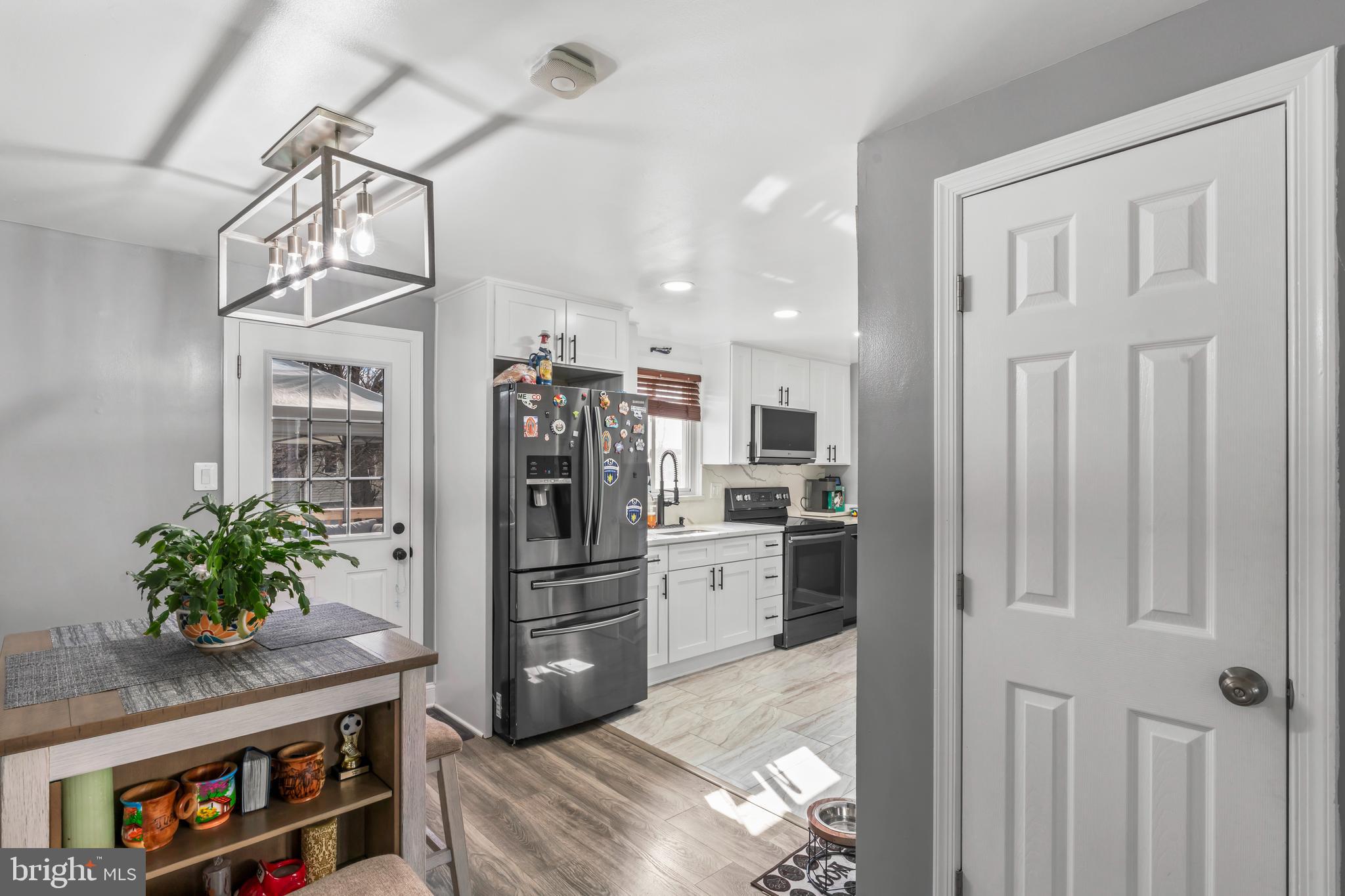 AMBER MEADOWS - Residential