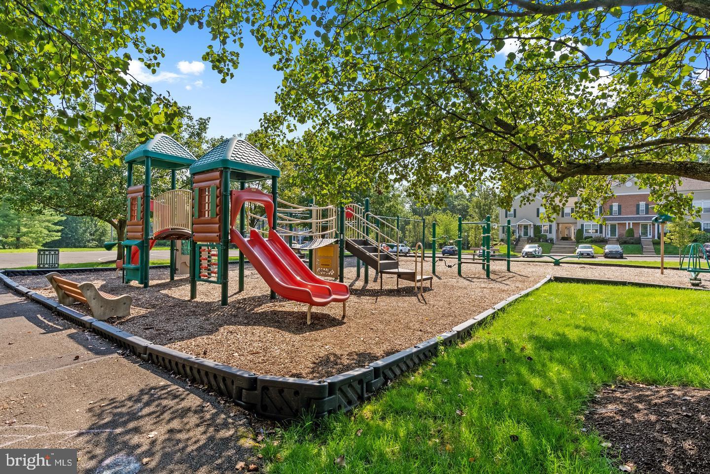 BRADFORD GREENE - Residential