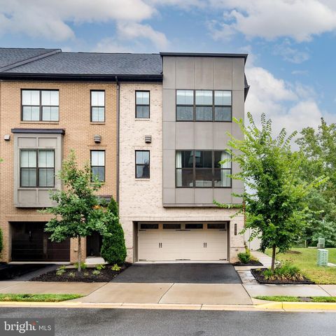 Photo of 6261 Edsall Road, ALEXANDRIA, VA 22312 (MLS # VAFX2325458)