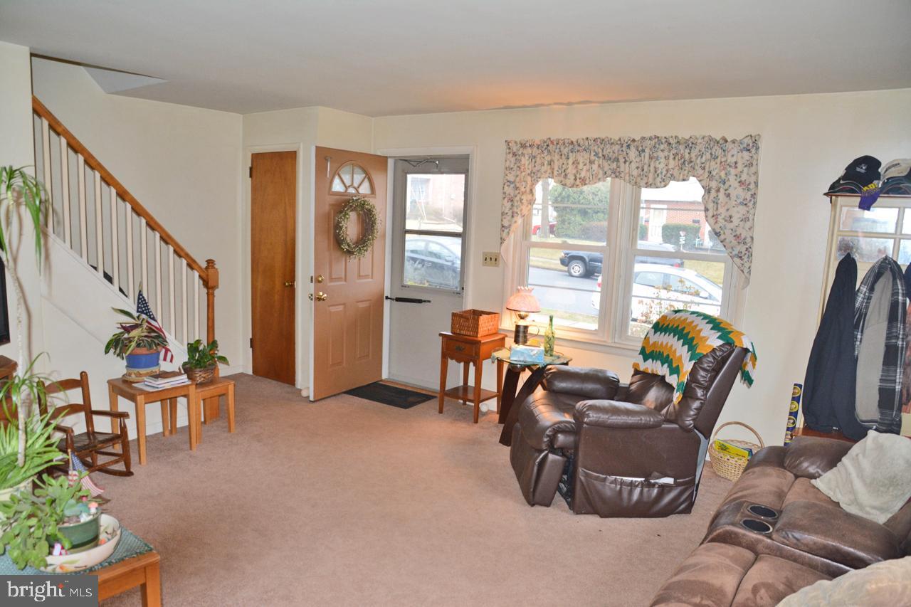 LANCASTER - Residential