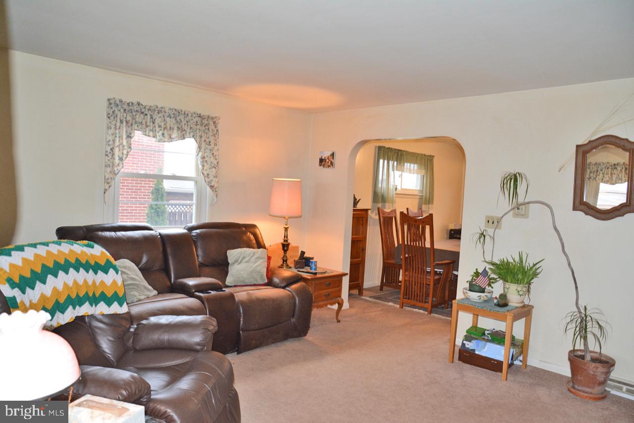 LANCASTER - Residential