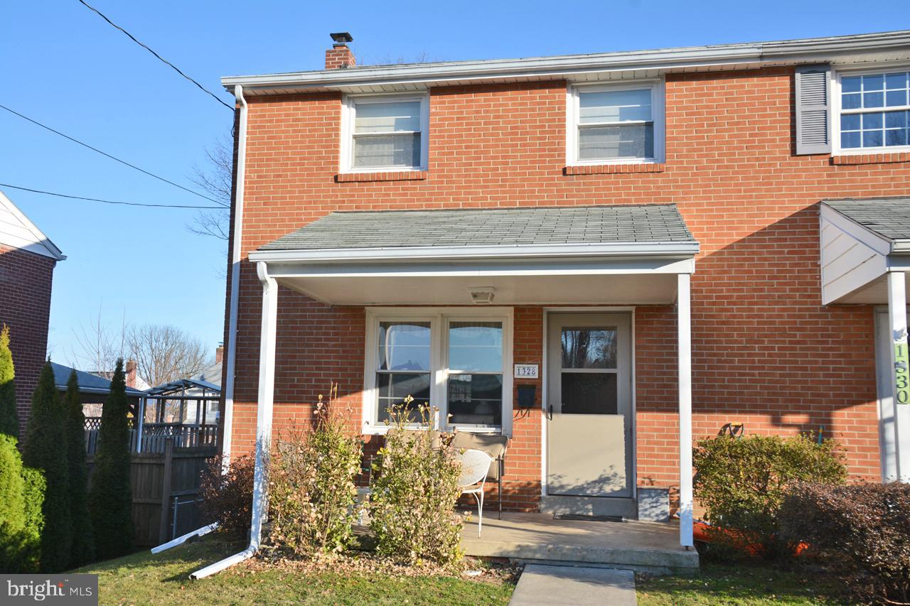 LANCASTER - Residential