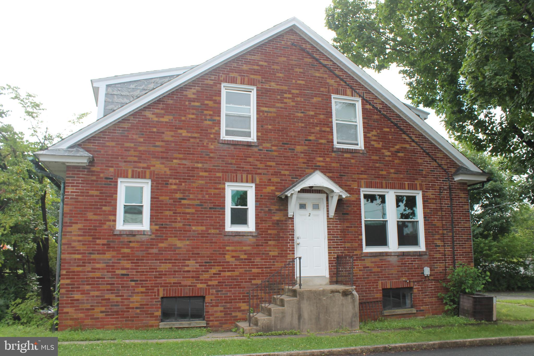 1922 COLUMBIA AVENUE