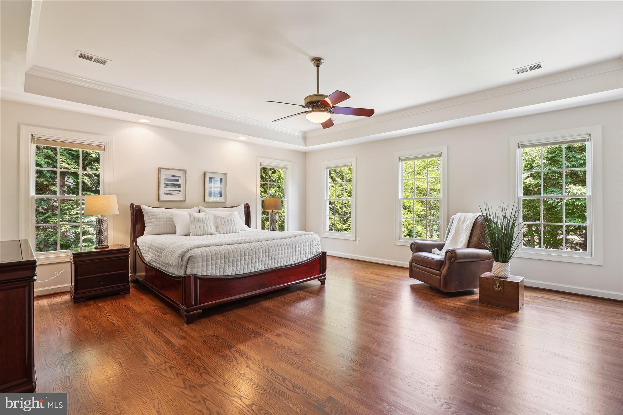 ALTA VISTA - Residential