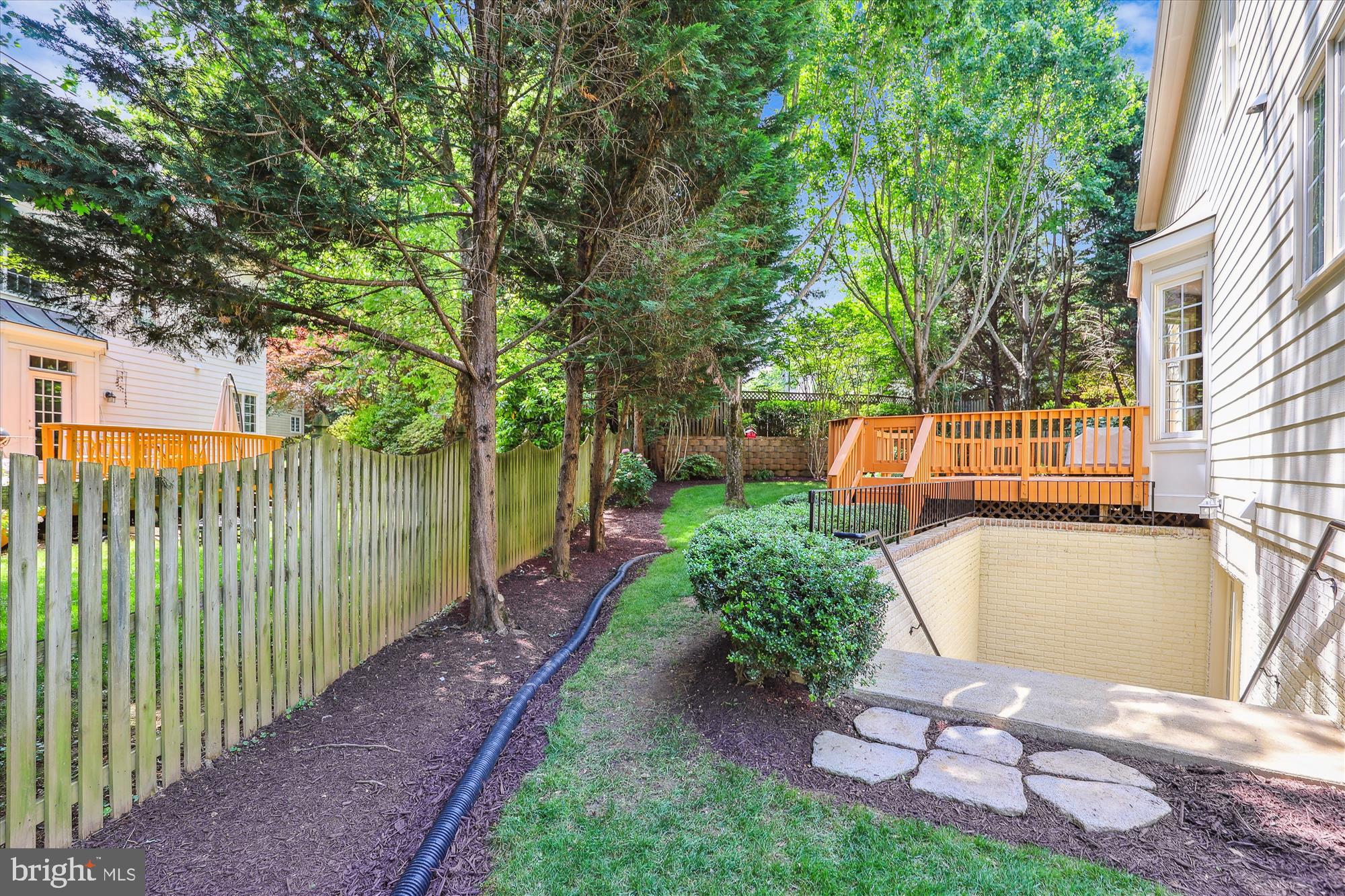 ALTA VISTA - Residential