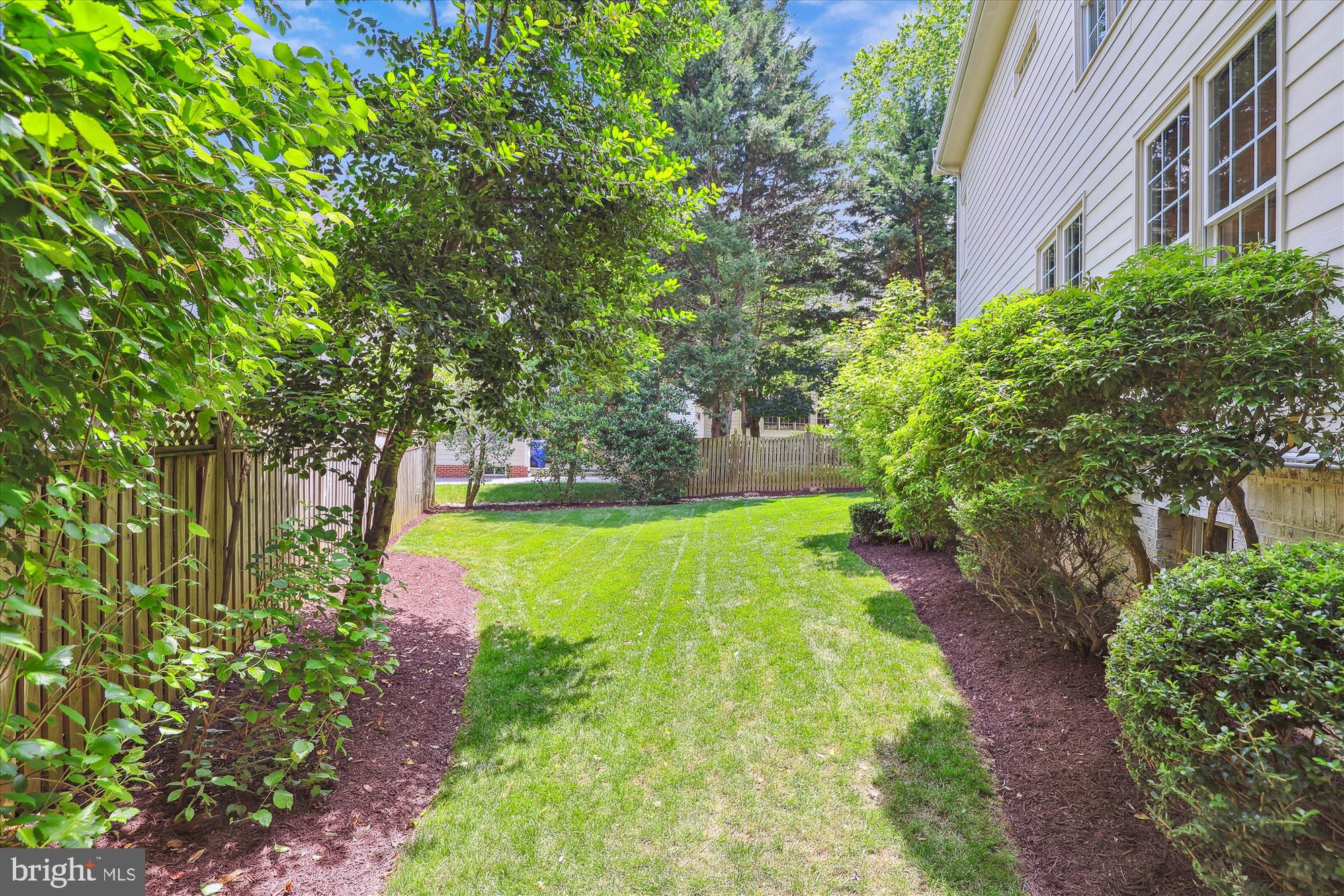 ALTA VISTA - Residential