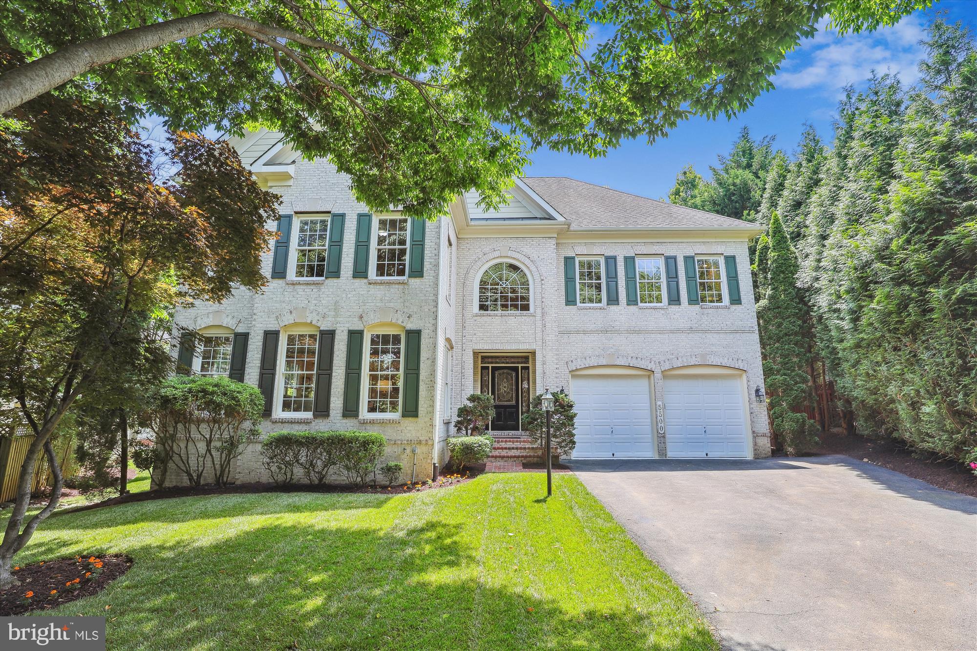 ALTA VISTA - Residential