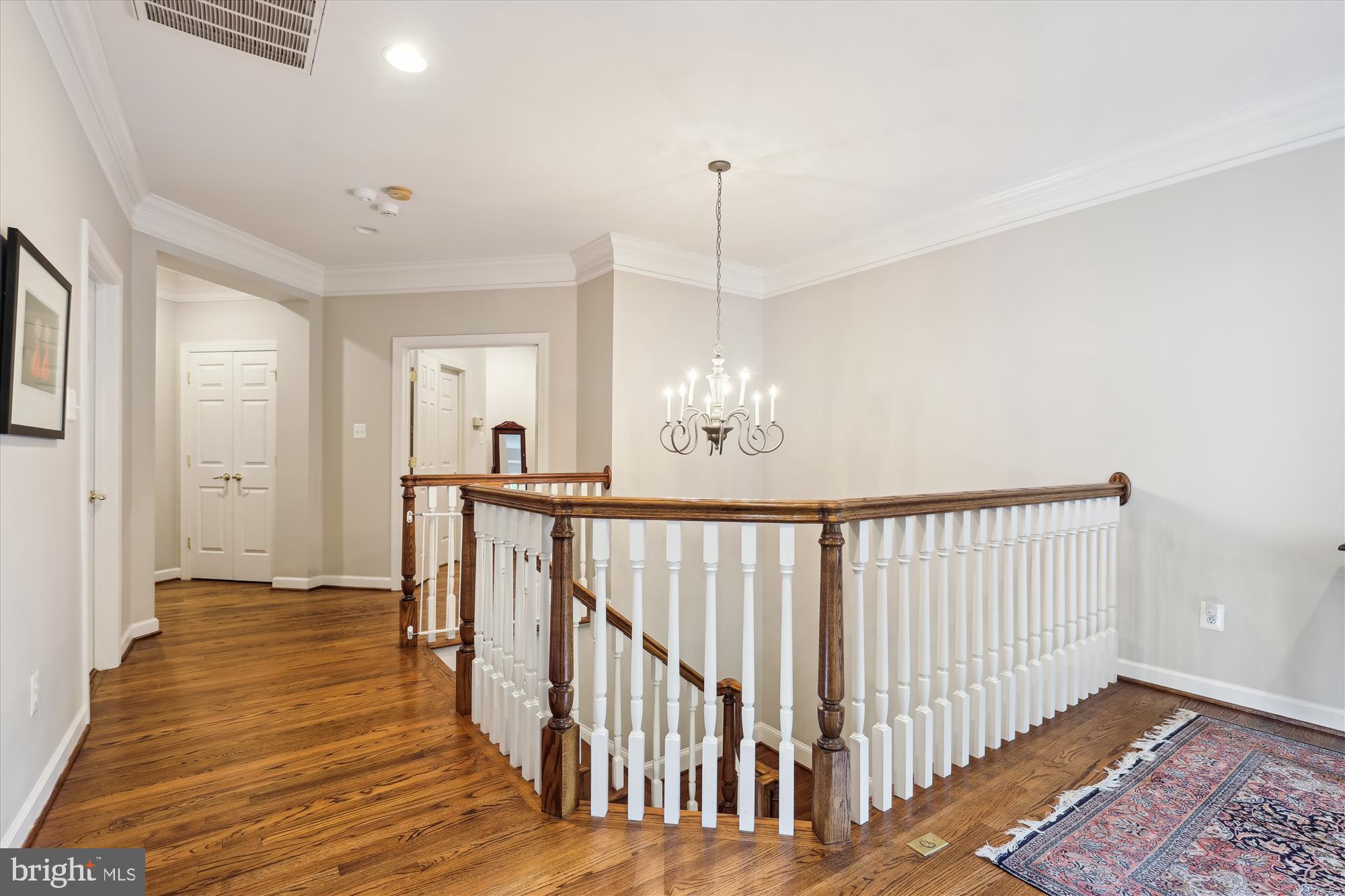 ALTA VISTA - Residential