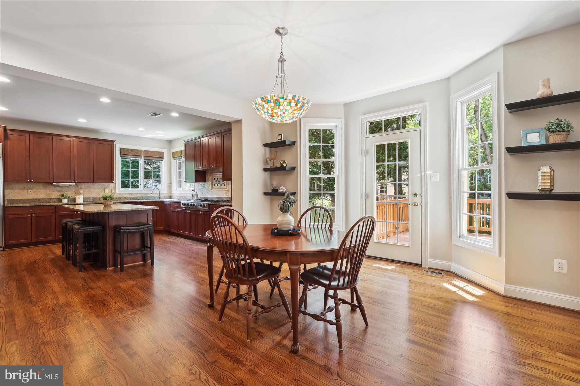 ALTA VISTA - Residential