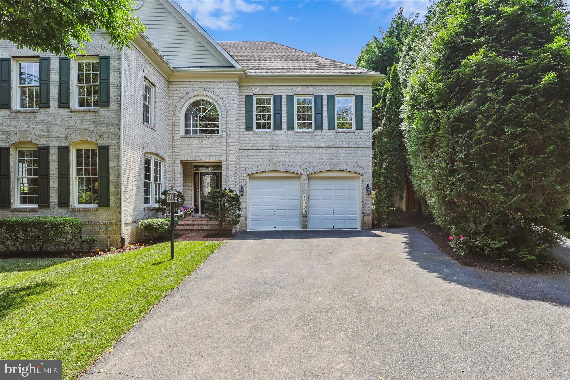 ALTA VISTA - Residential