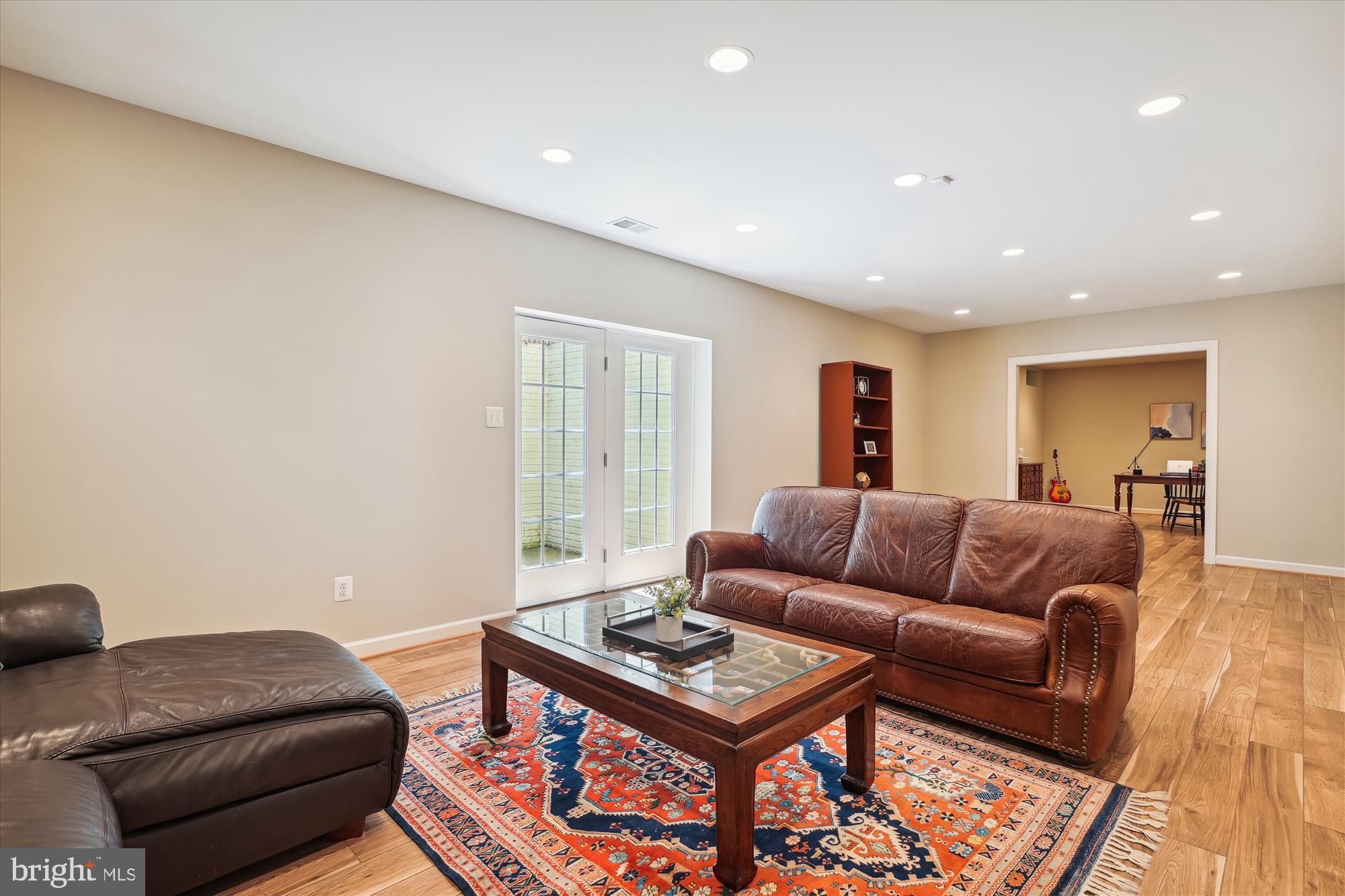 ALTA VISTA - Residential