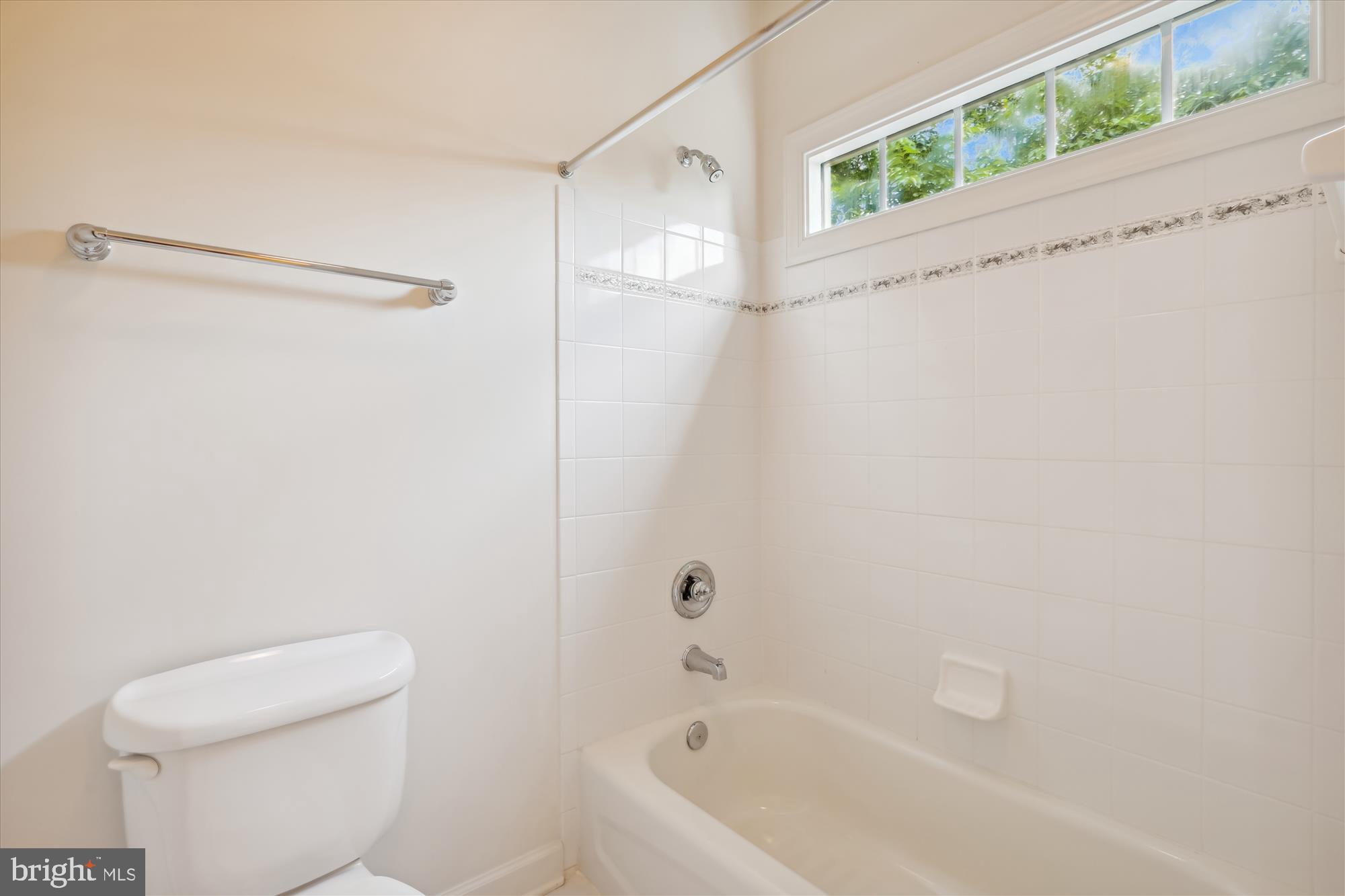 ALTA VISTA - Residential