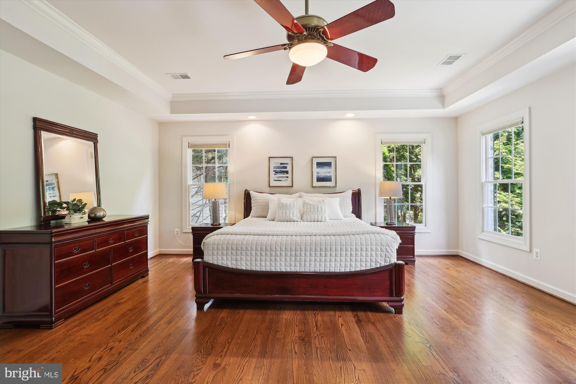 ALTA VISTA - Residential