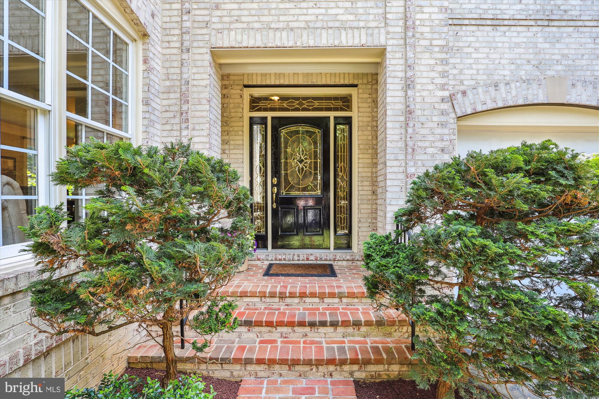 ALTA VISTA - Residential