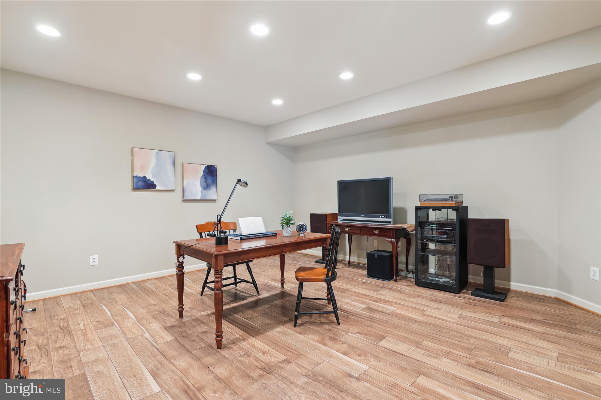 ALTA VISTA - Residential