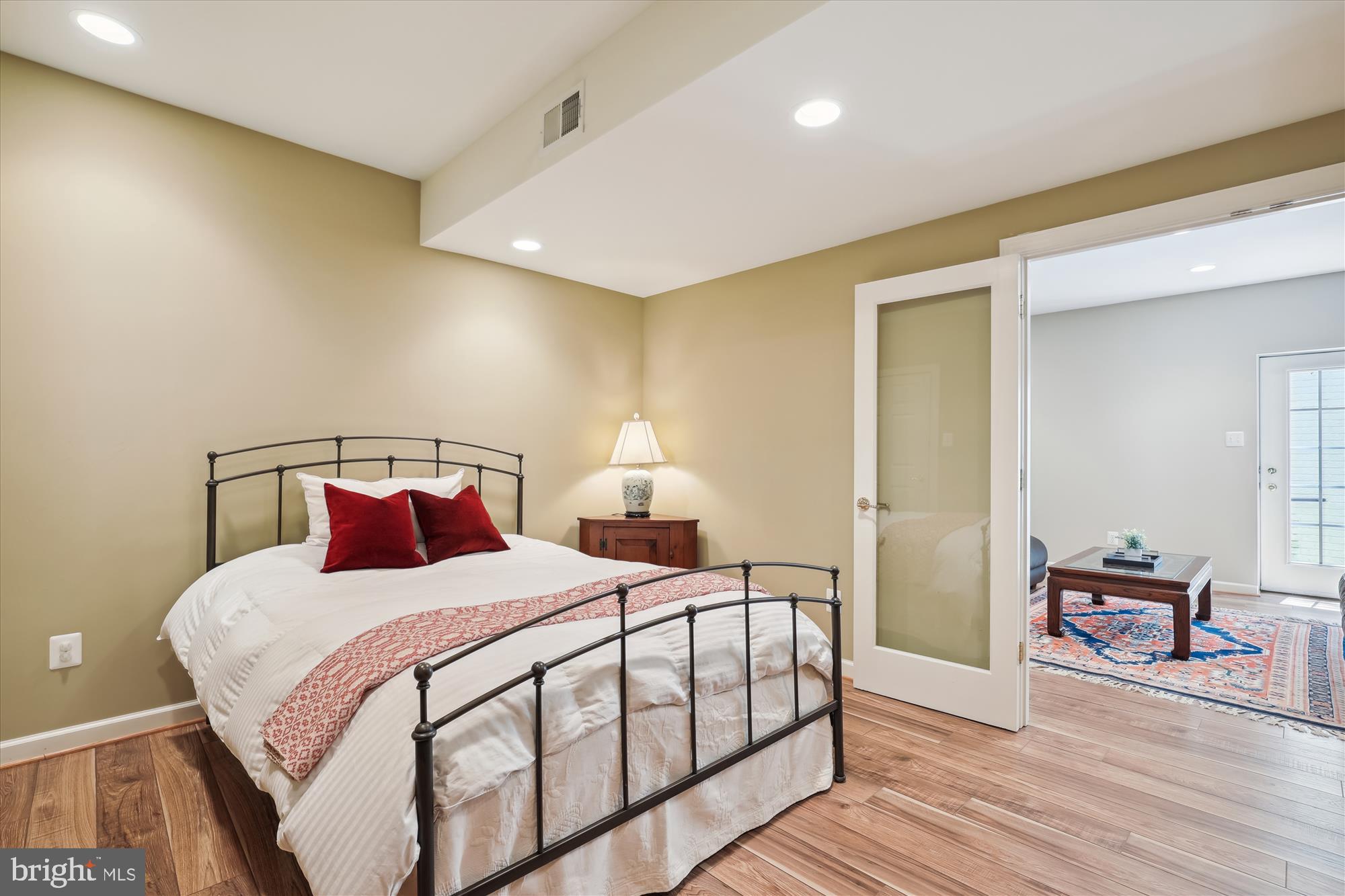 ALTA VISTA - Residential