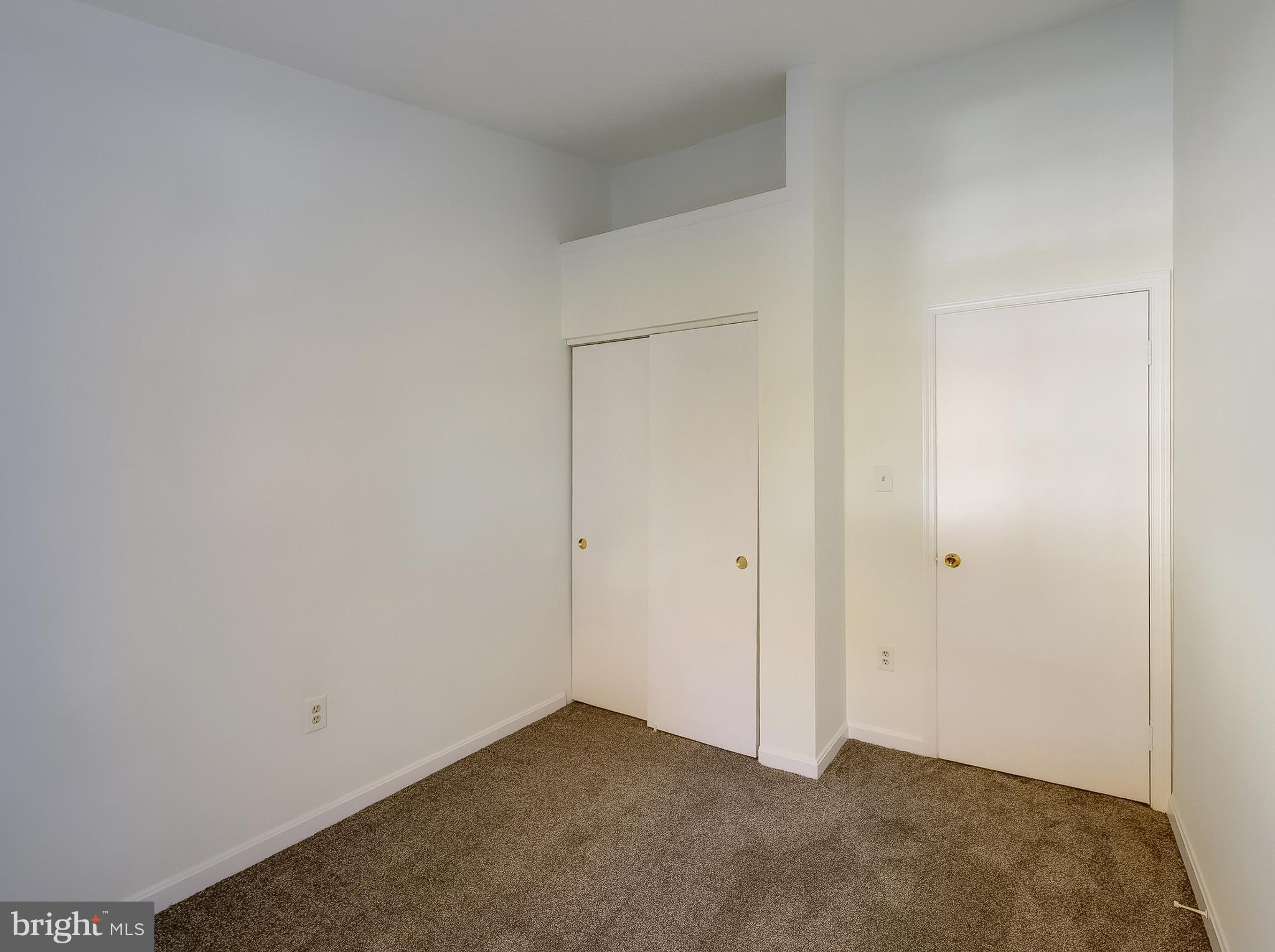 WINDSOR GREEN - Residential