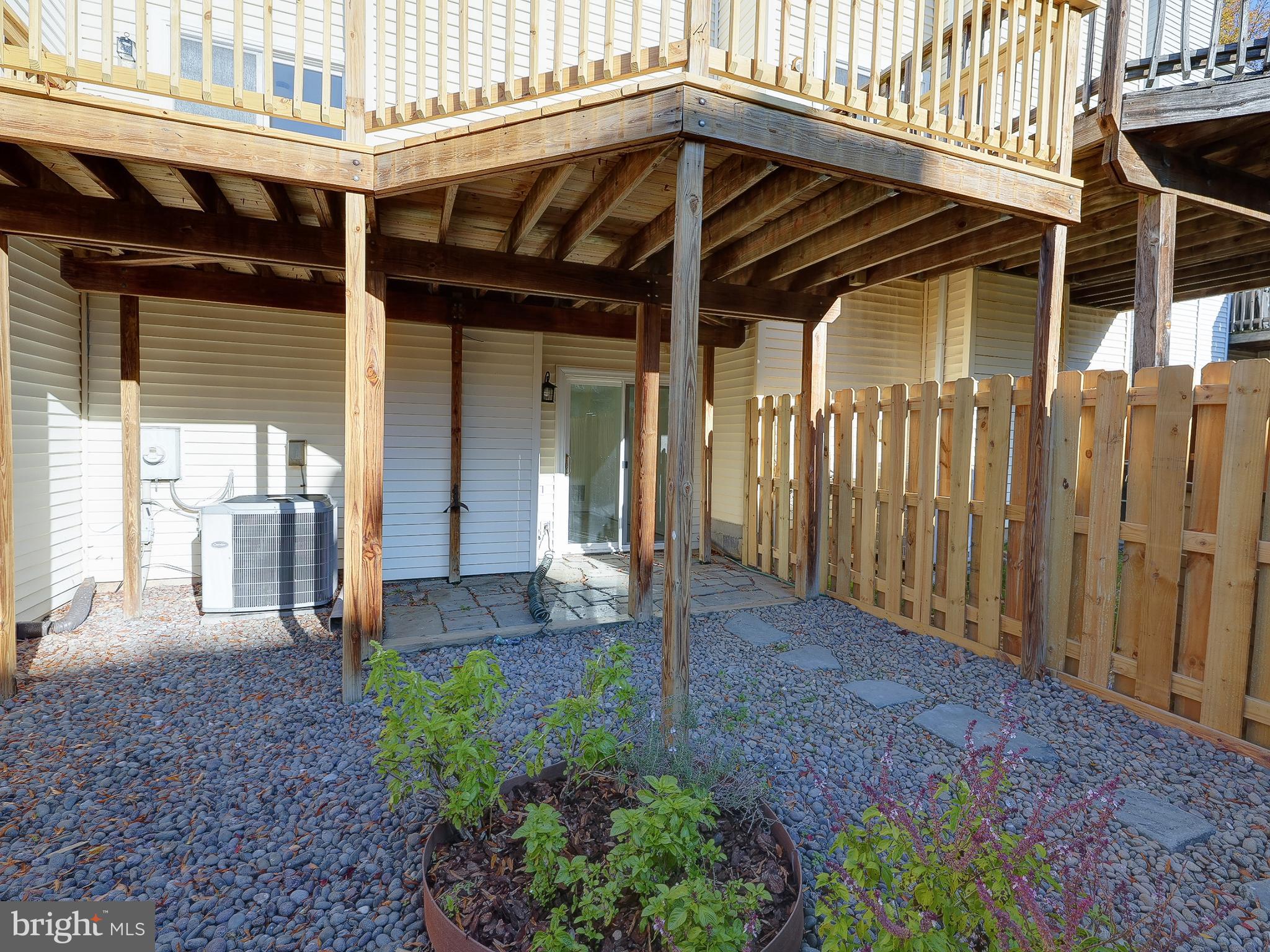 WINDSOR GREEN - Residential