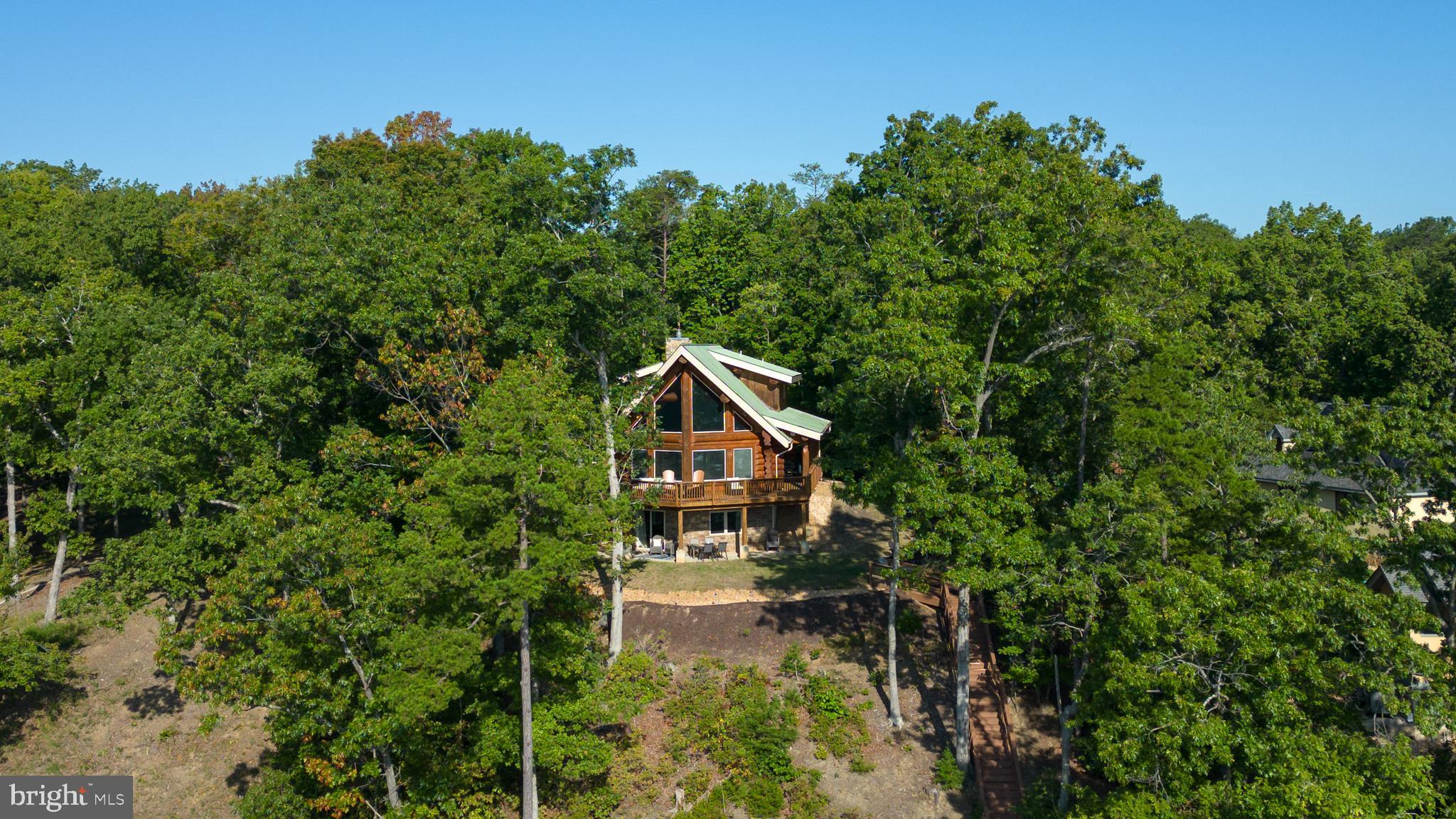 MYSTIC POINTE - Residential