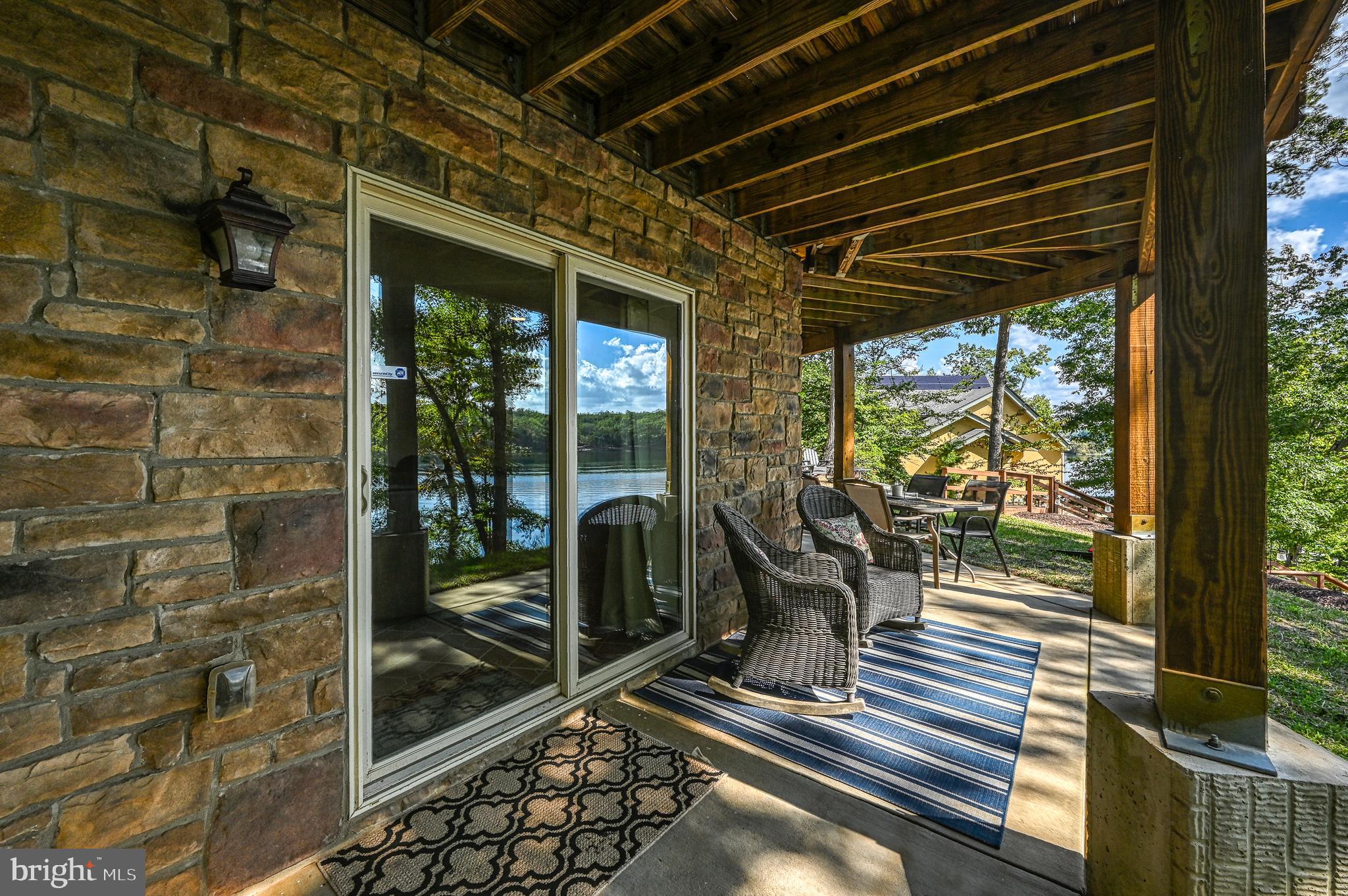 MYSTIC POINTE - Residential