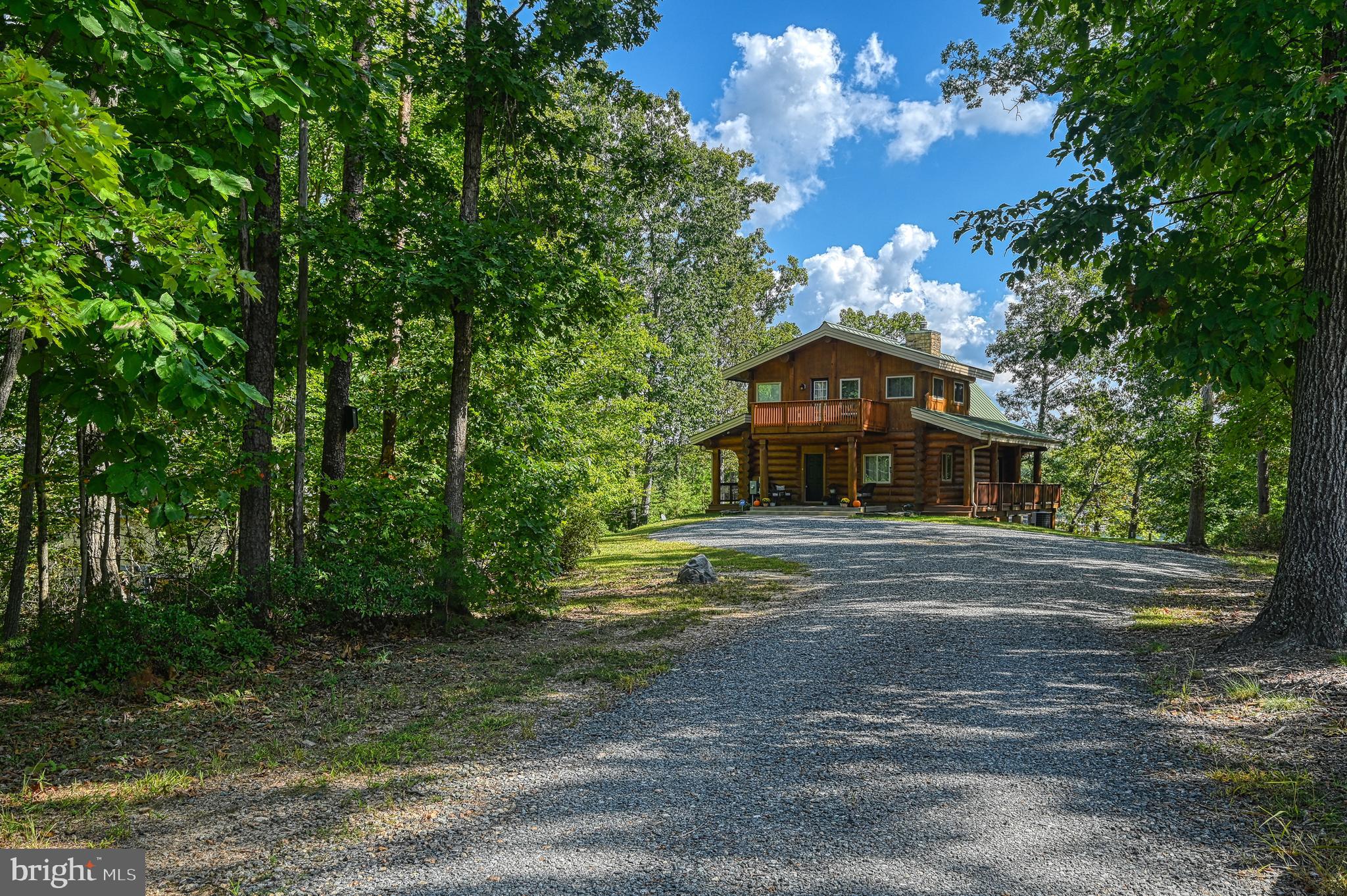 MYSTIC POINTE - Residential