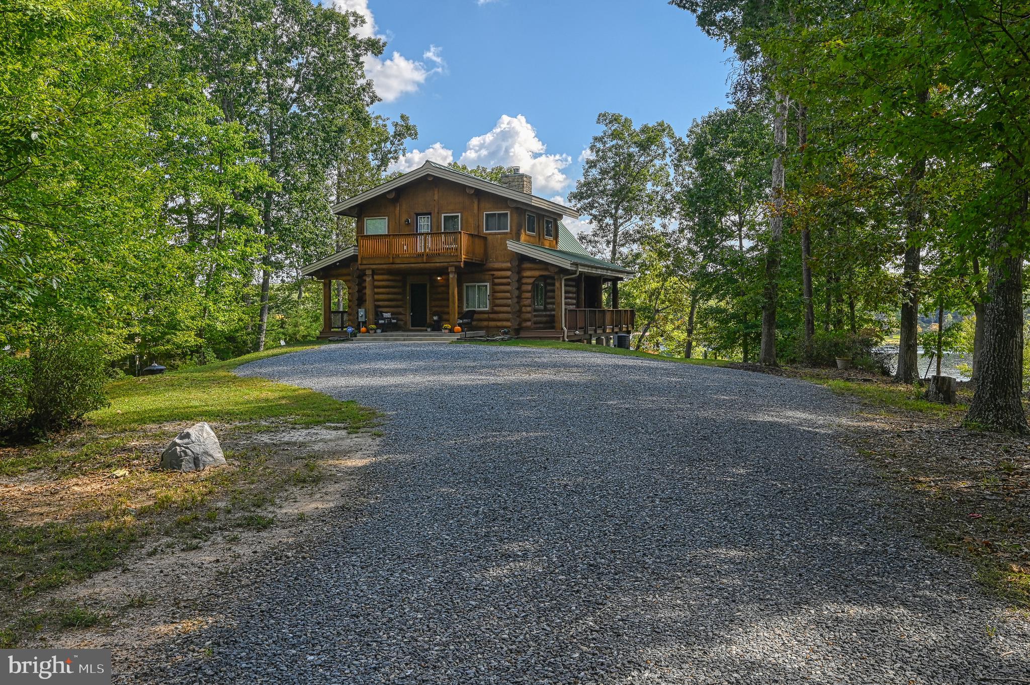 MYSTIC POINTE - Residential