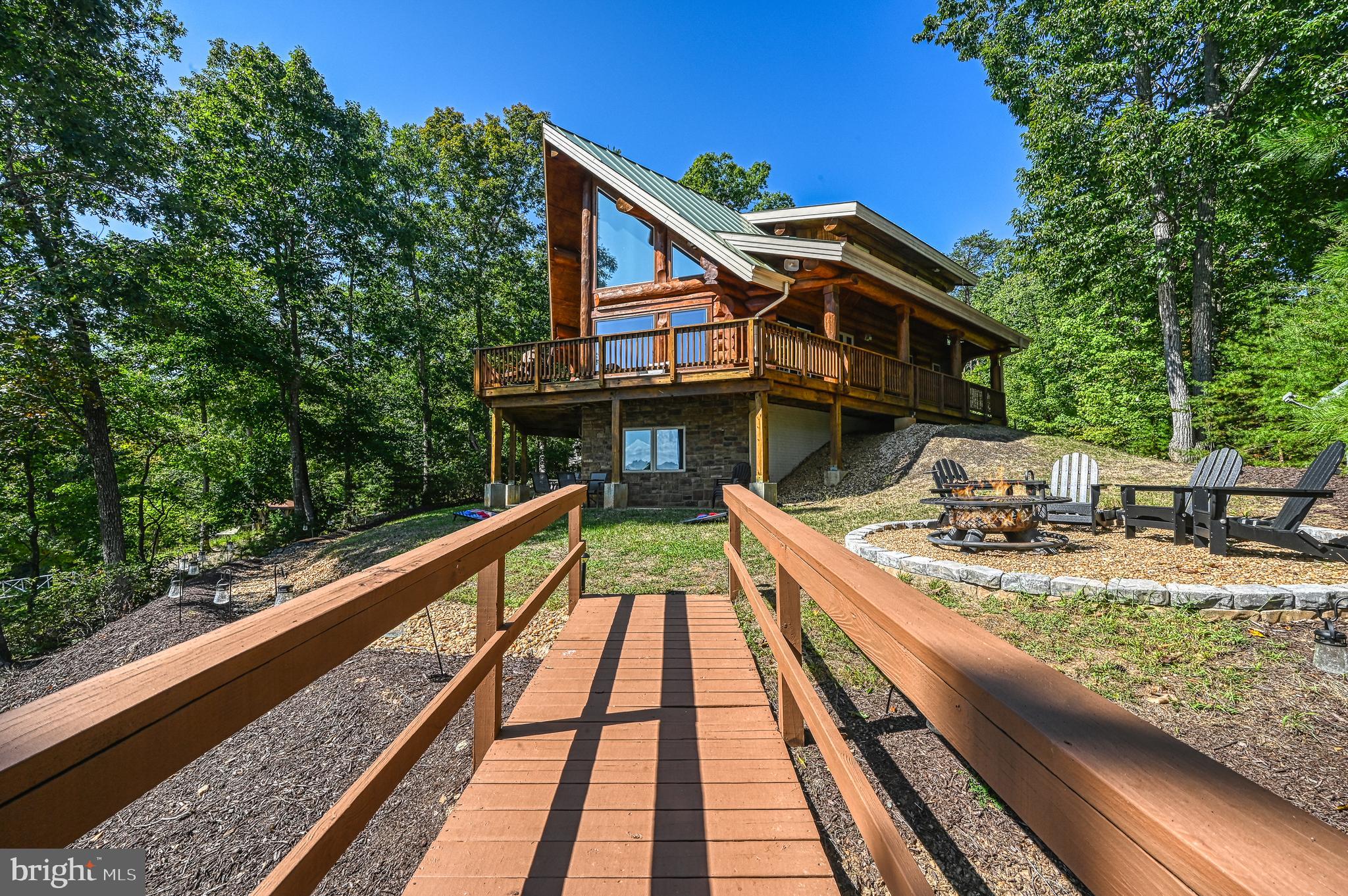 MYSTIC POINTE - Residential