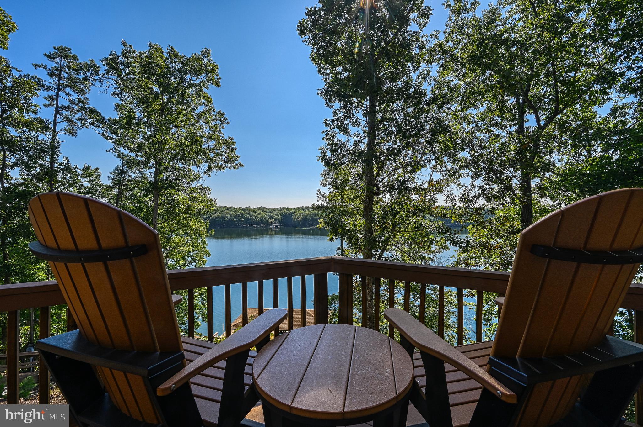 MYSTIC POINTE - Residential