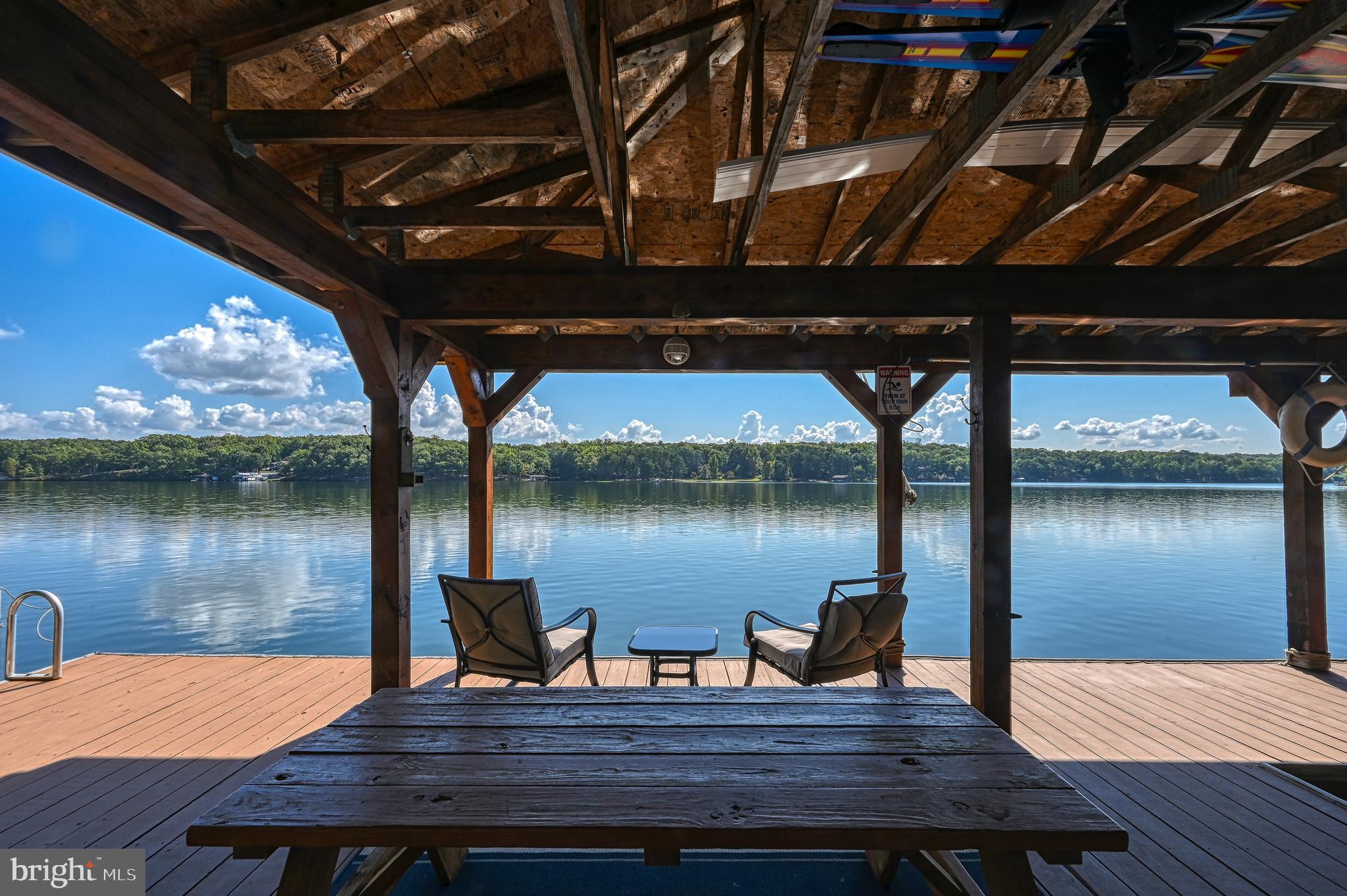 MYSTIC POINTE - Residential