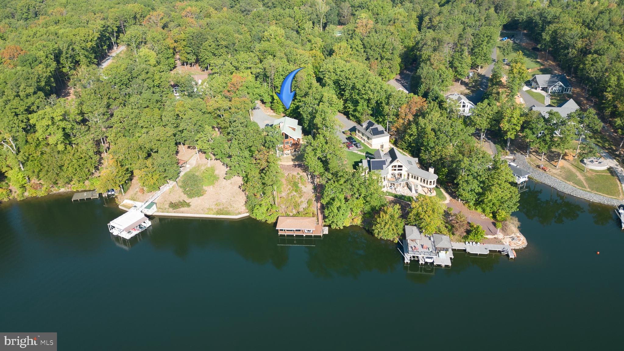 MYSTIC POINTE - Residential