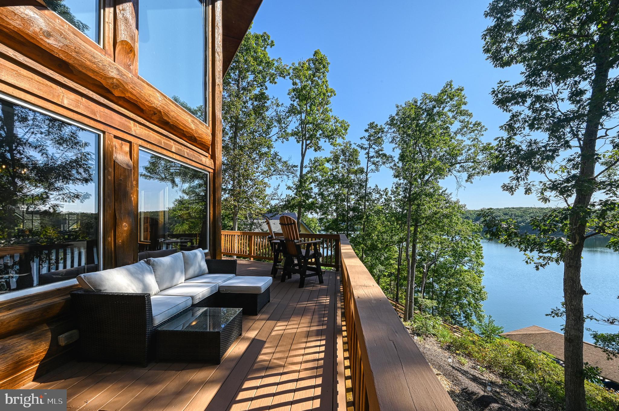 MYSTIC POINTE - Residential