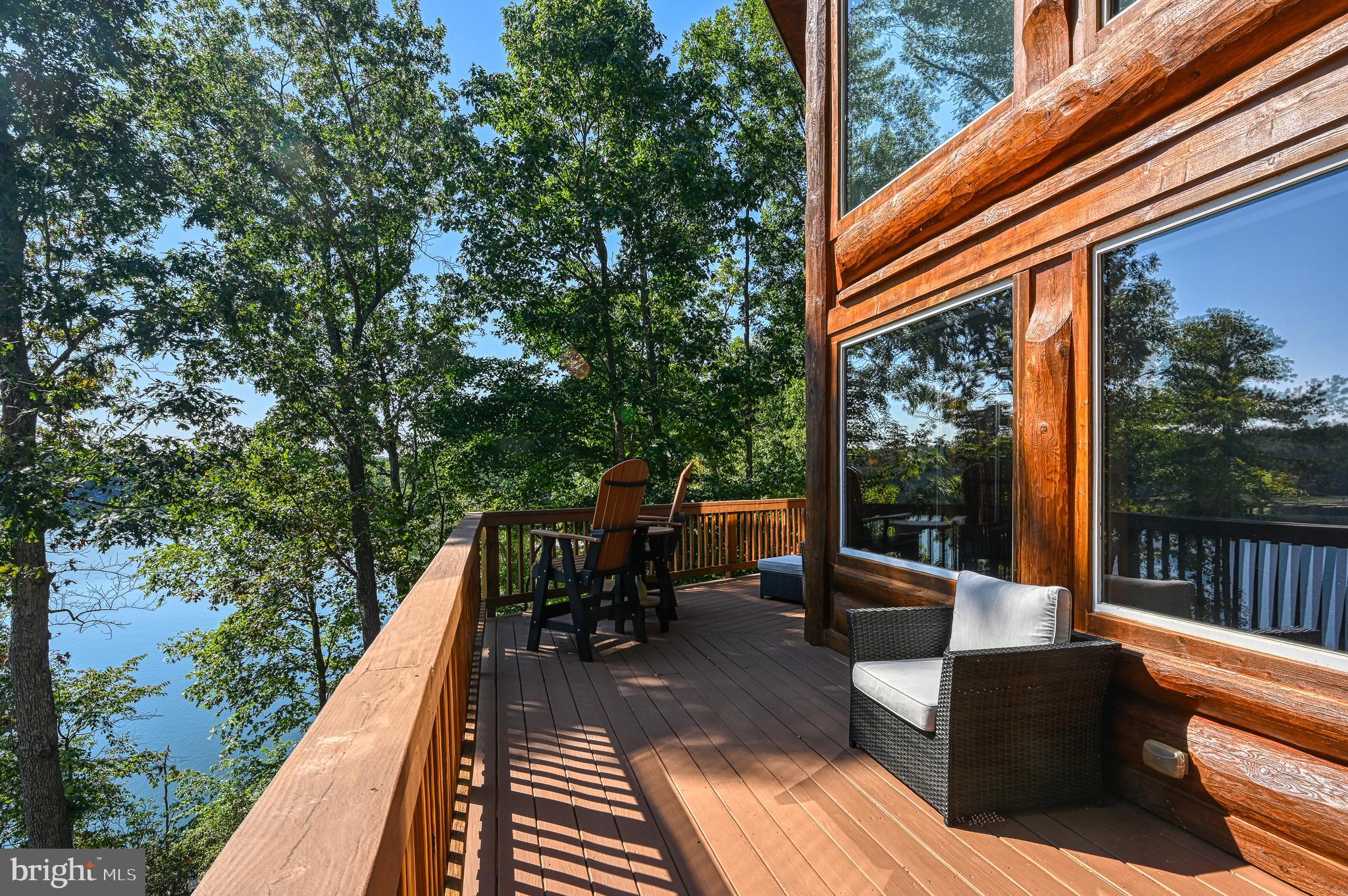 MYSTIC POINTE - Residential