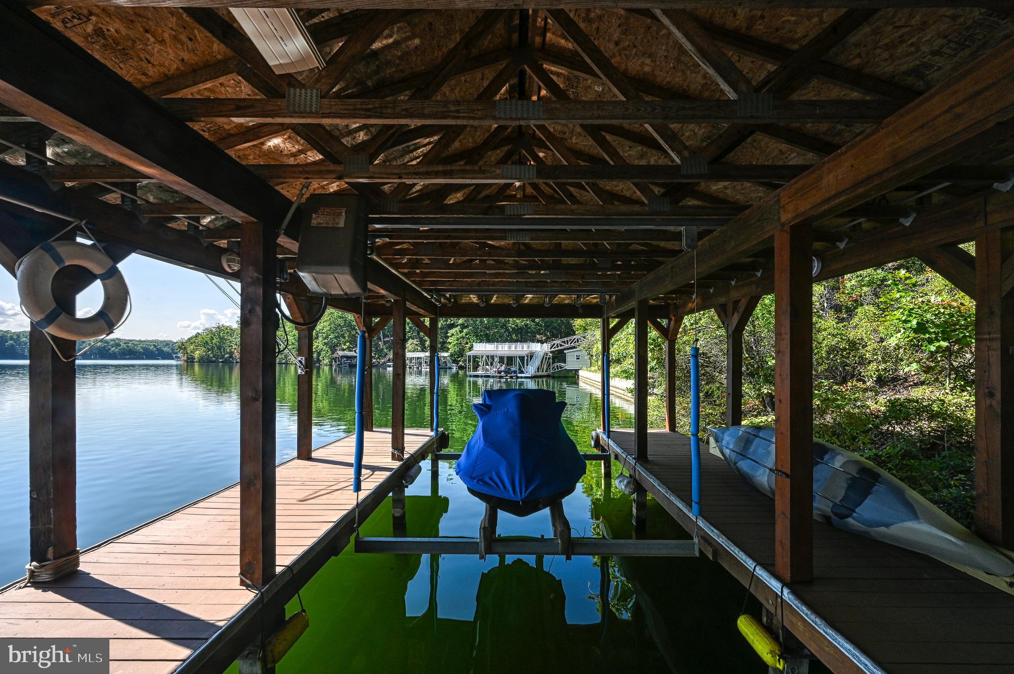 MYSTIC POINTE - Residential