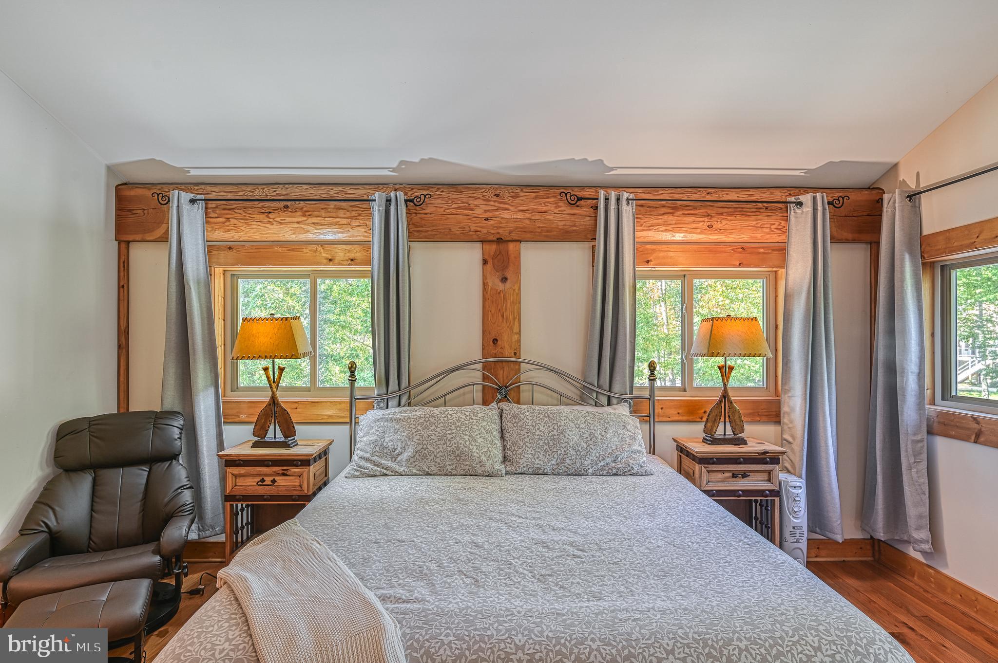 MYSTIC POINTE - Residential