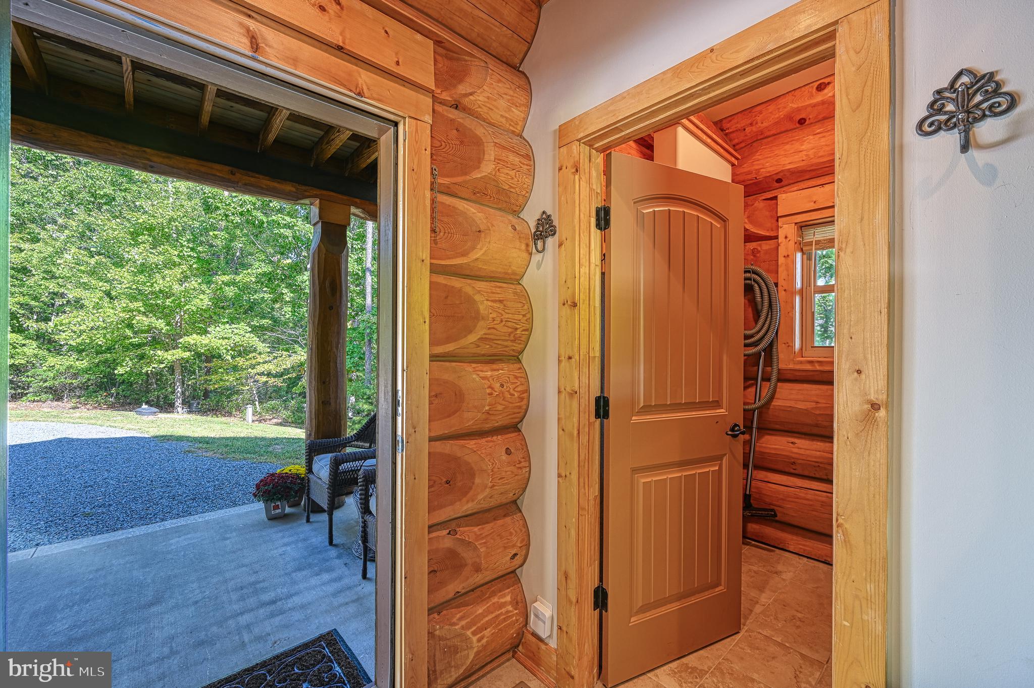 MYSTIC POINTE - Residential