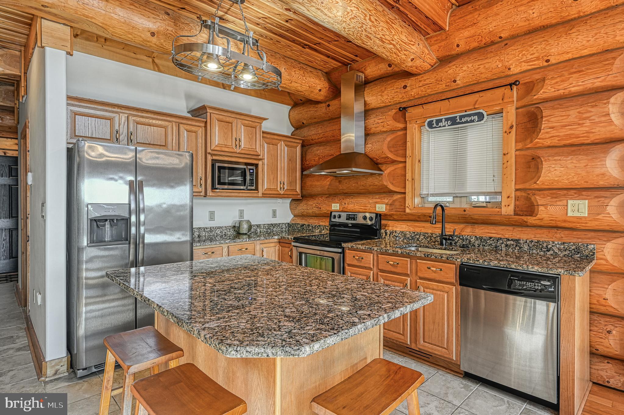 MYSTIC POINTE - Residential