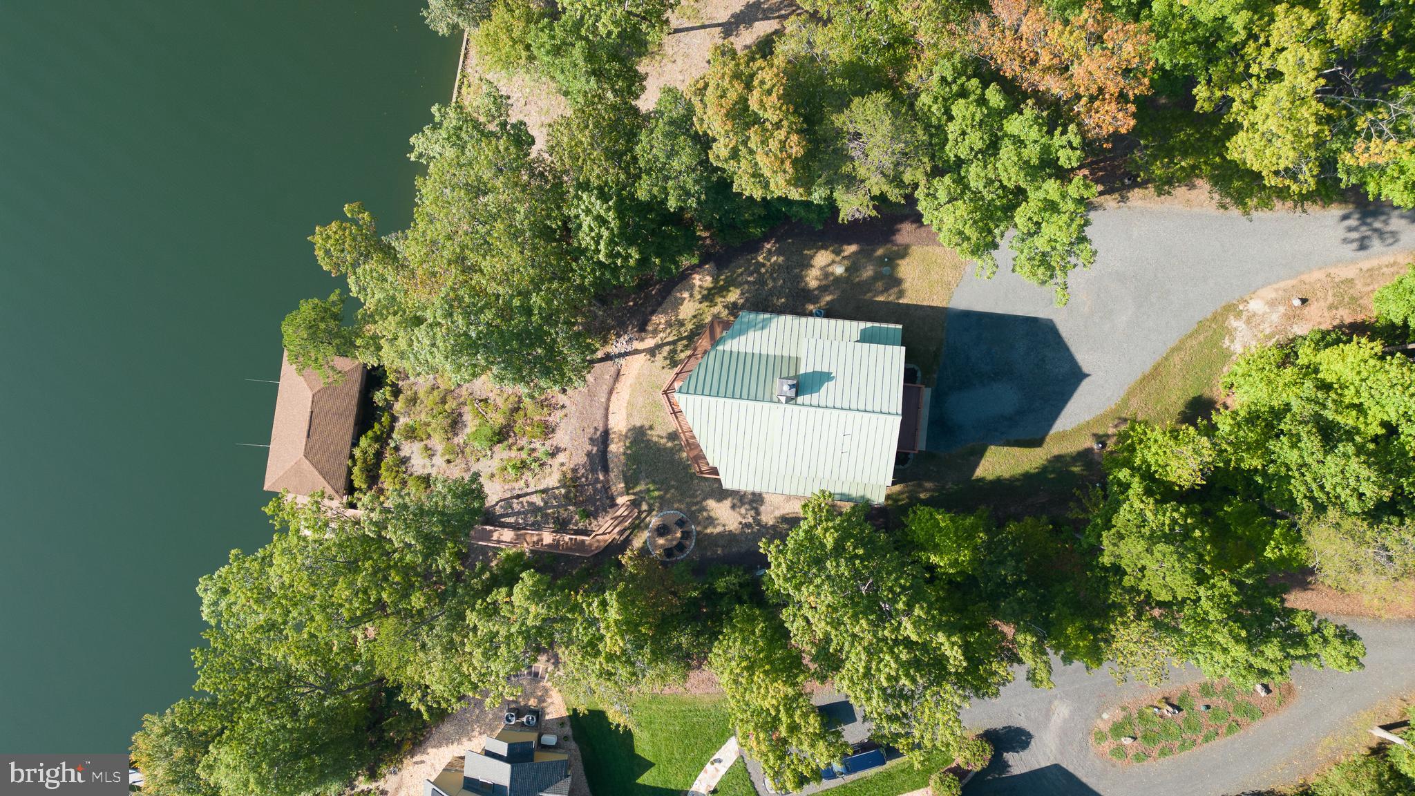 MYSTIC POINTE - Residential