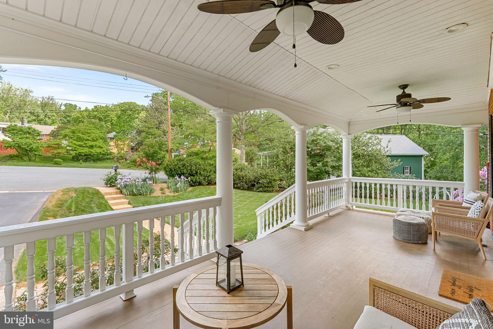 BROYHILL CREST - Residential