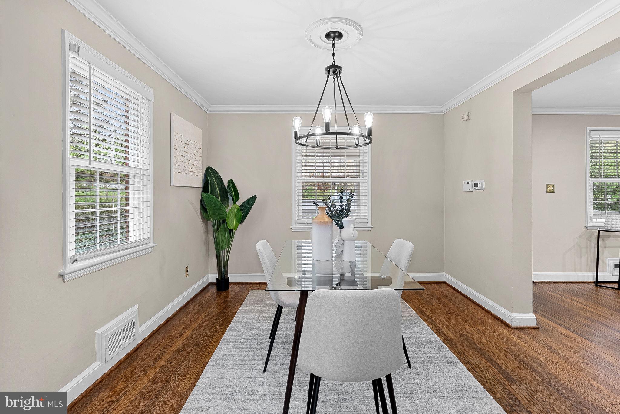 BROYHILL CREST - Residential