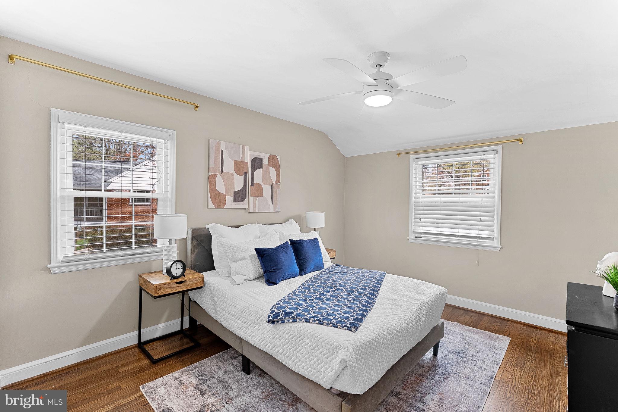 BROYHILL CREST - Residential