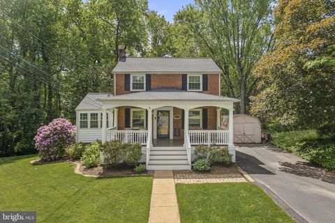 7109 WAYNE DRIVE ANNANDALE VA 22003