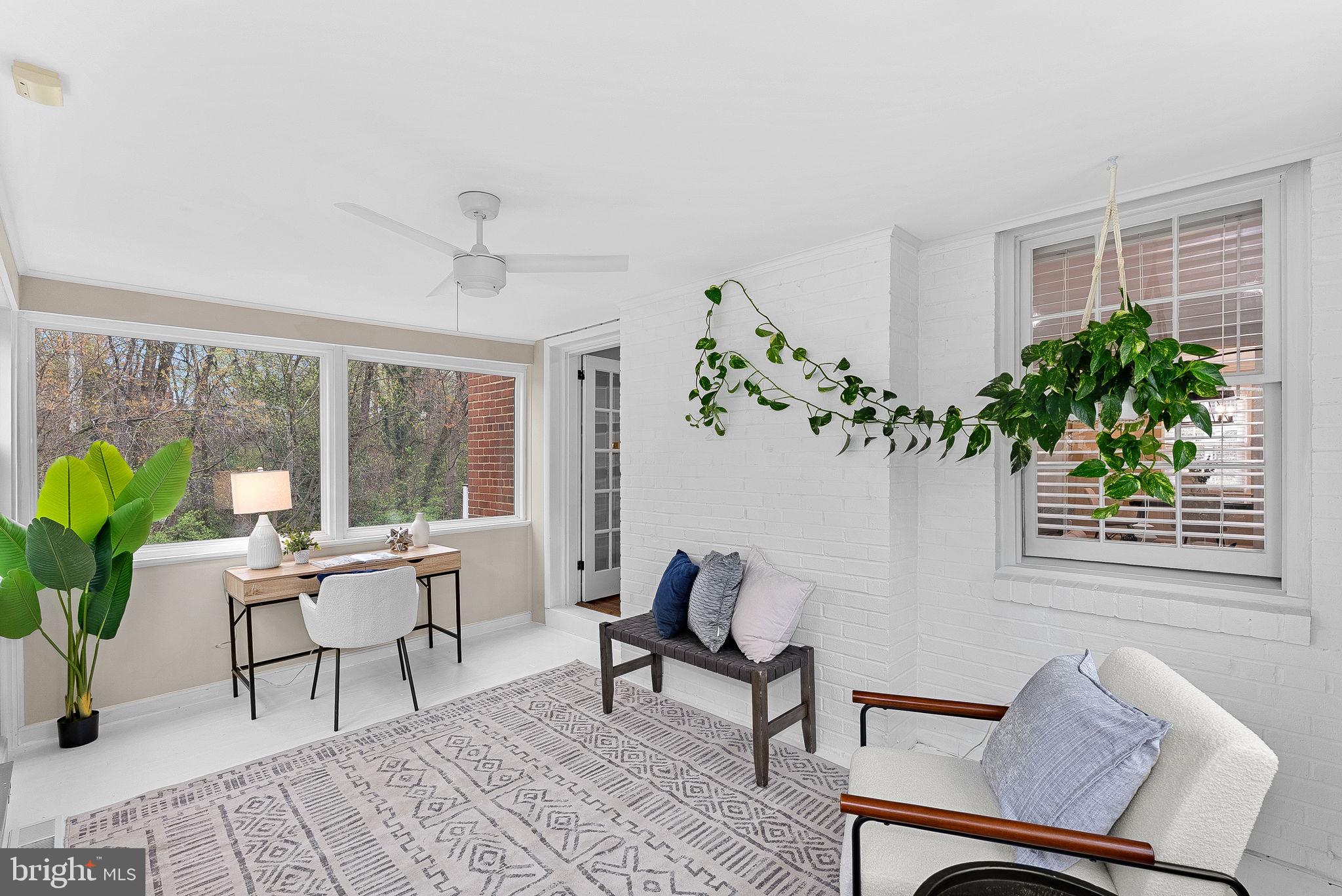 BROYHILL CREST - Residential