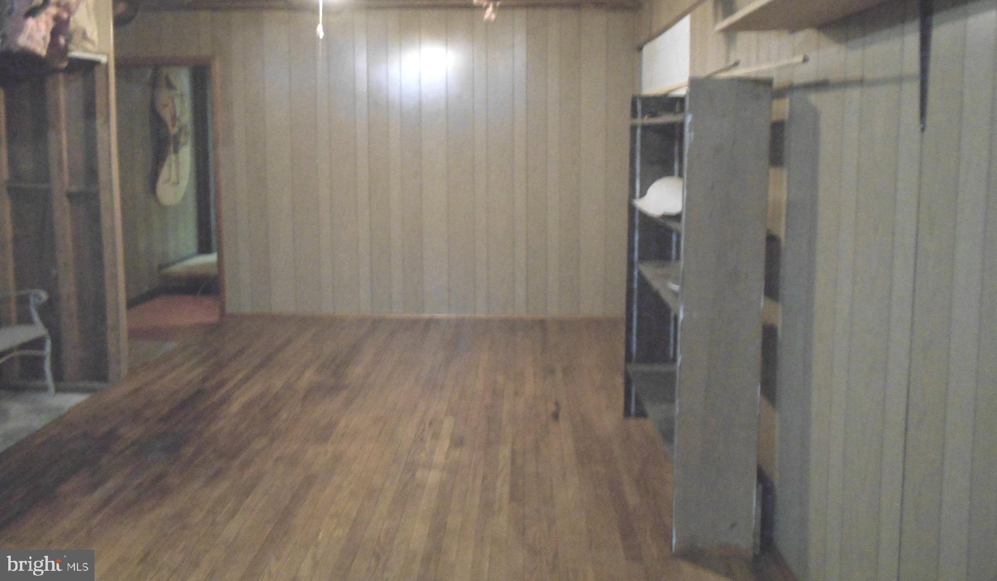 WALNUT RIDGE - Residential